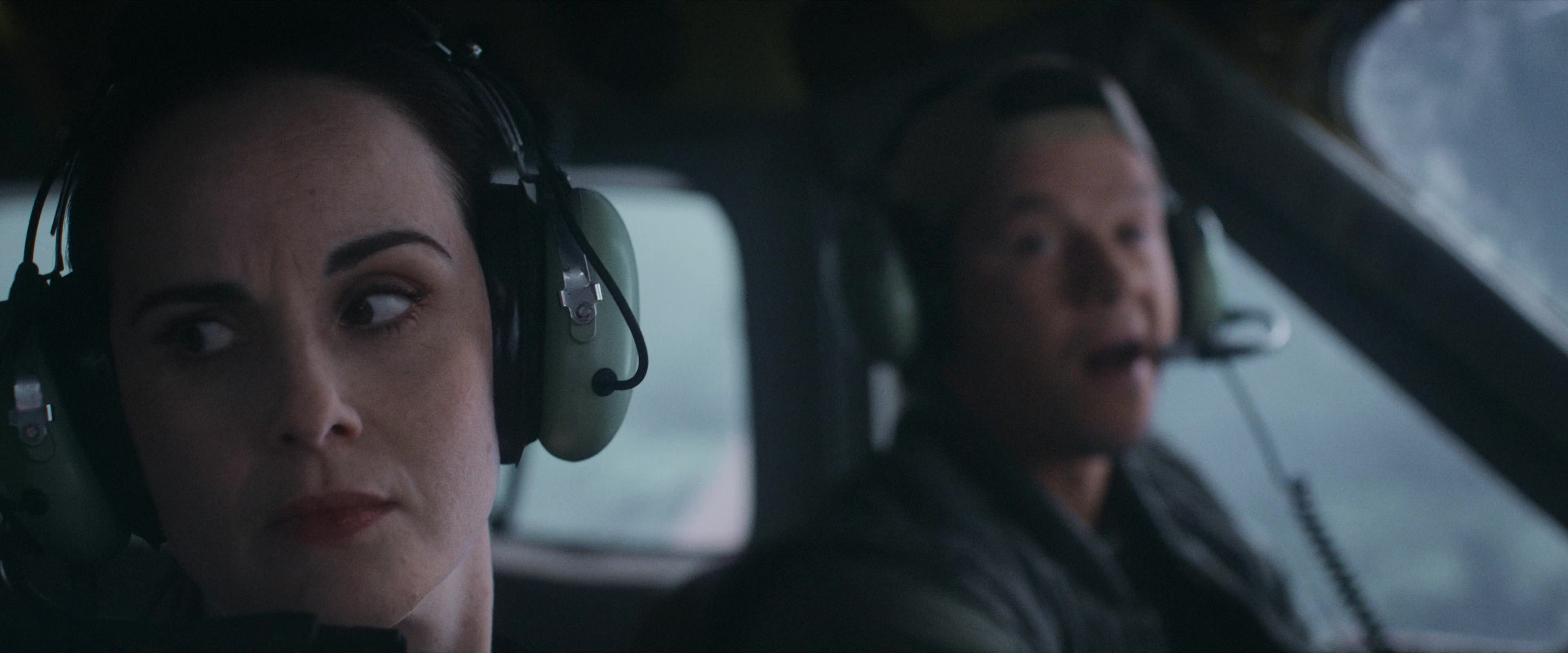 Flight Risk (2025) [4K] screencap 2433