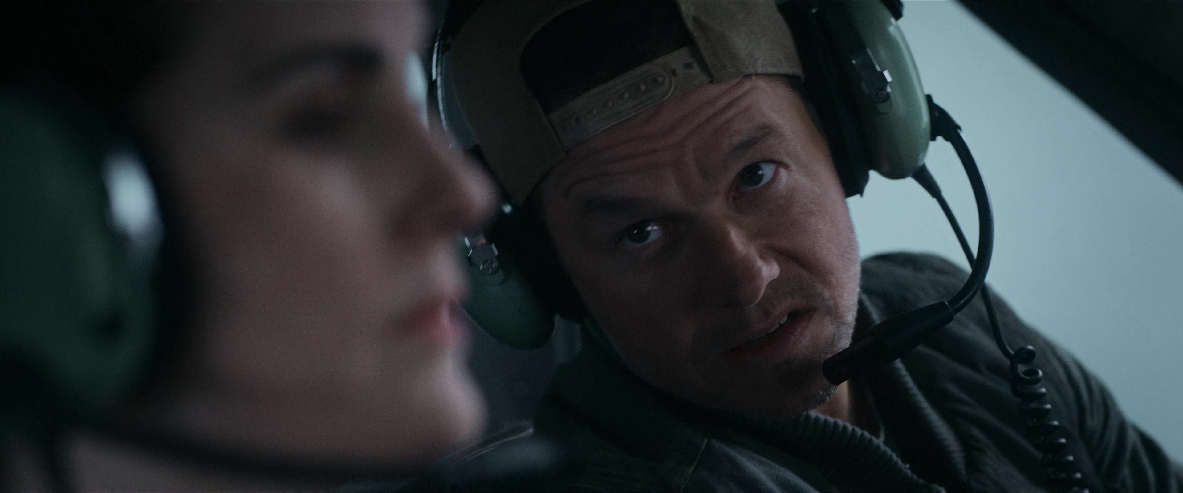 Flight Risk (2025) [4K] movie still 2446