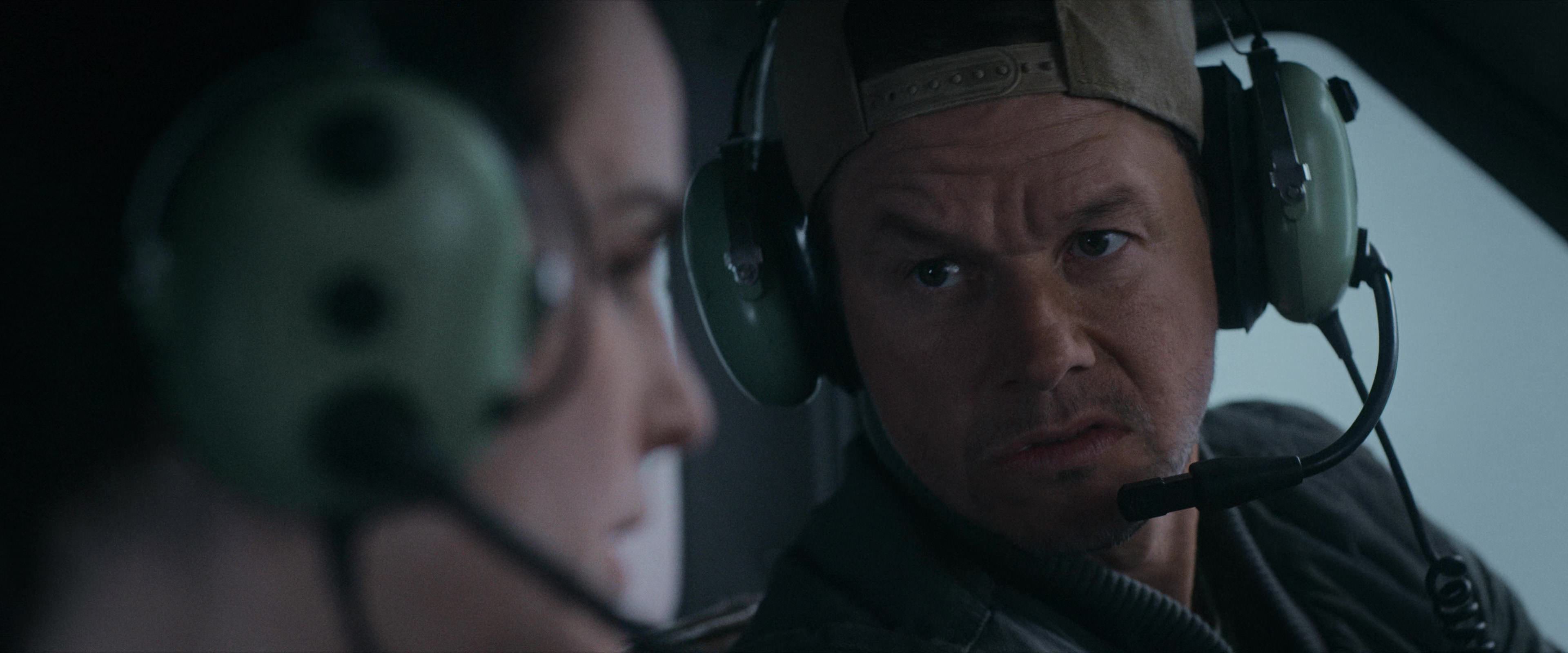 Flight Risk (2025) [4K] movie still 2470