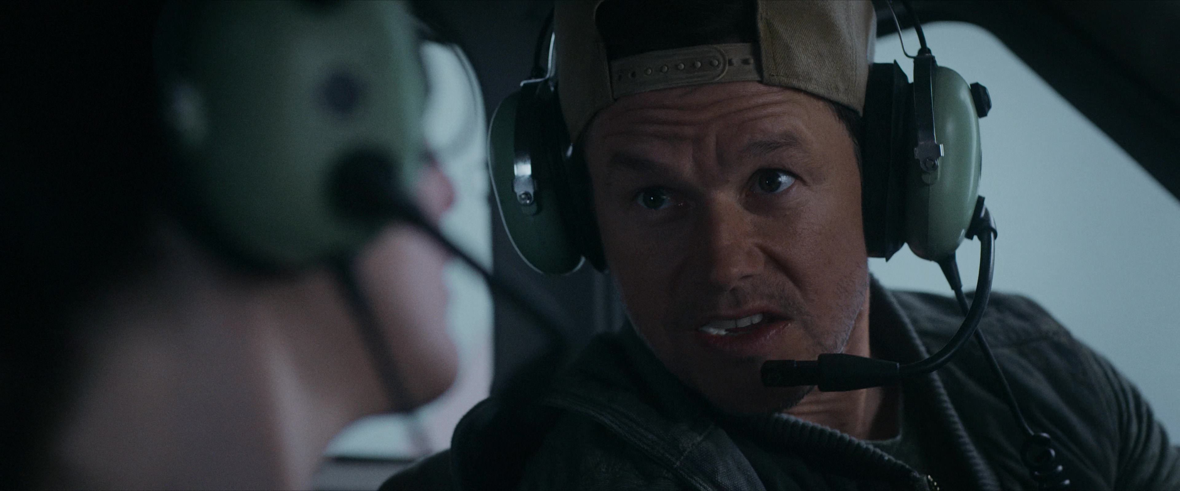 Flight Risk (2025) [4K] movie still 2476