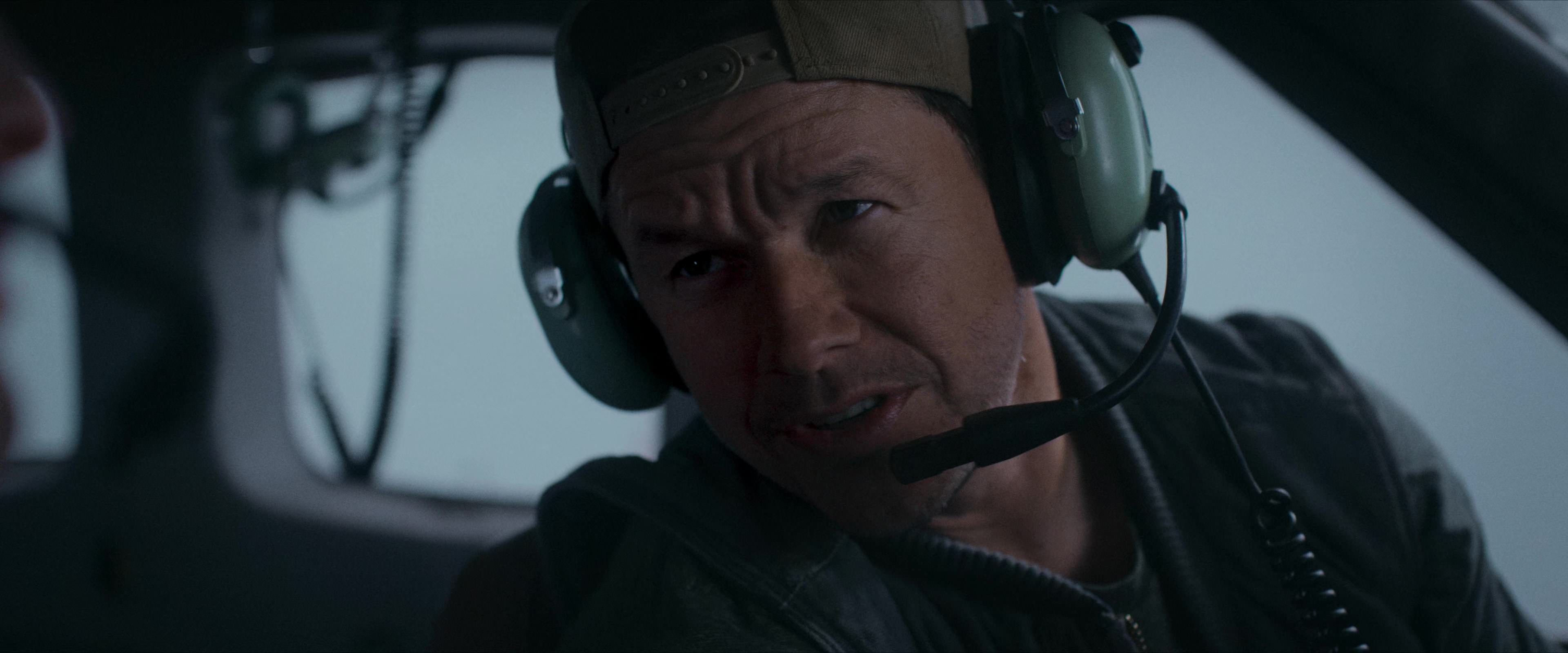 Flight Risk (2025) [4K] movie still 2545