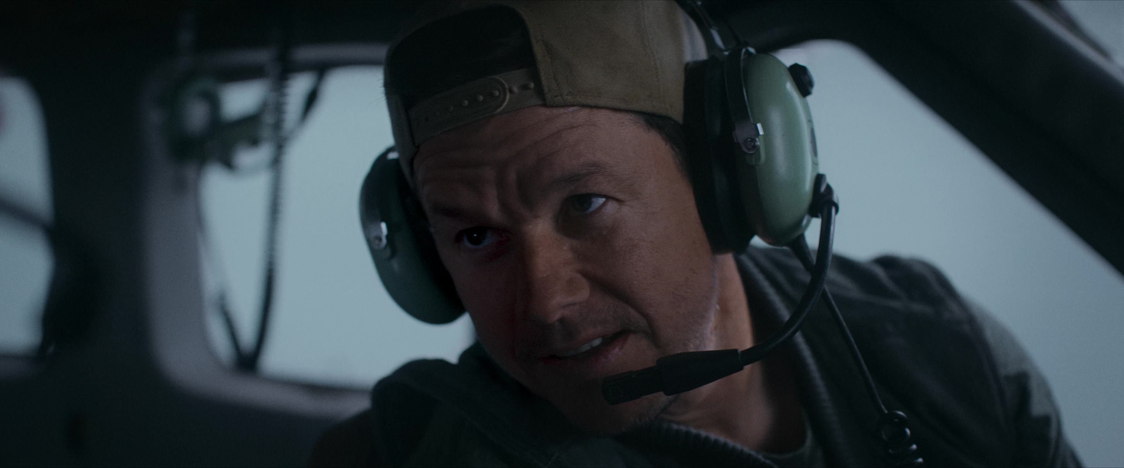 Flight Risk (2025) [4K] movie still 2548