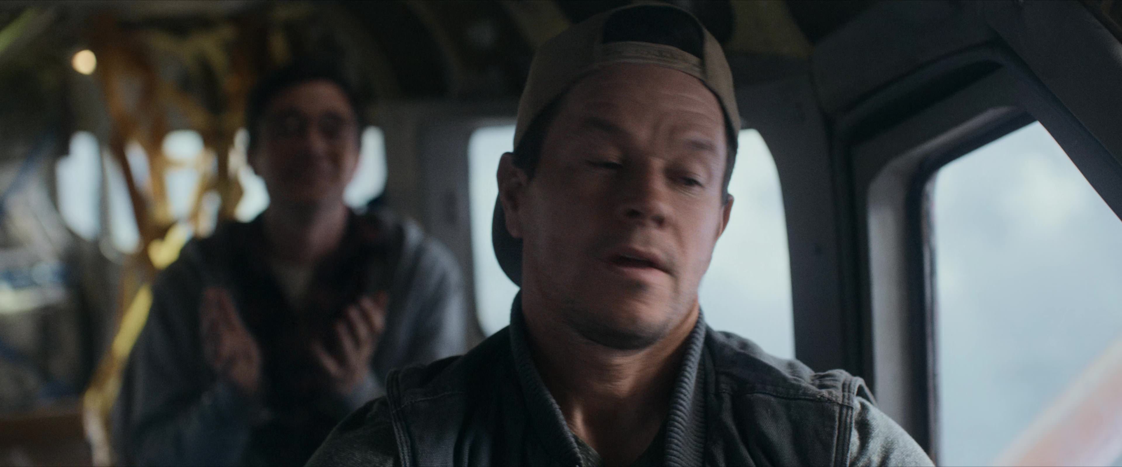 Flight Risk (2025) [4K] HD screenshot 2753