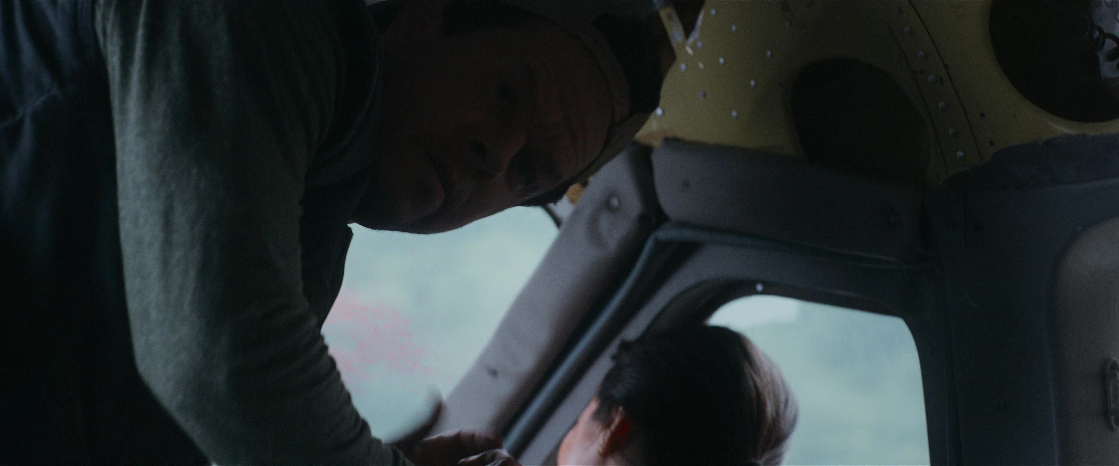 Flight Risk (2025) [4K] HD screenshot 2939