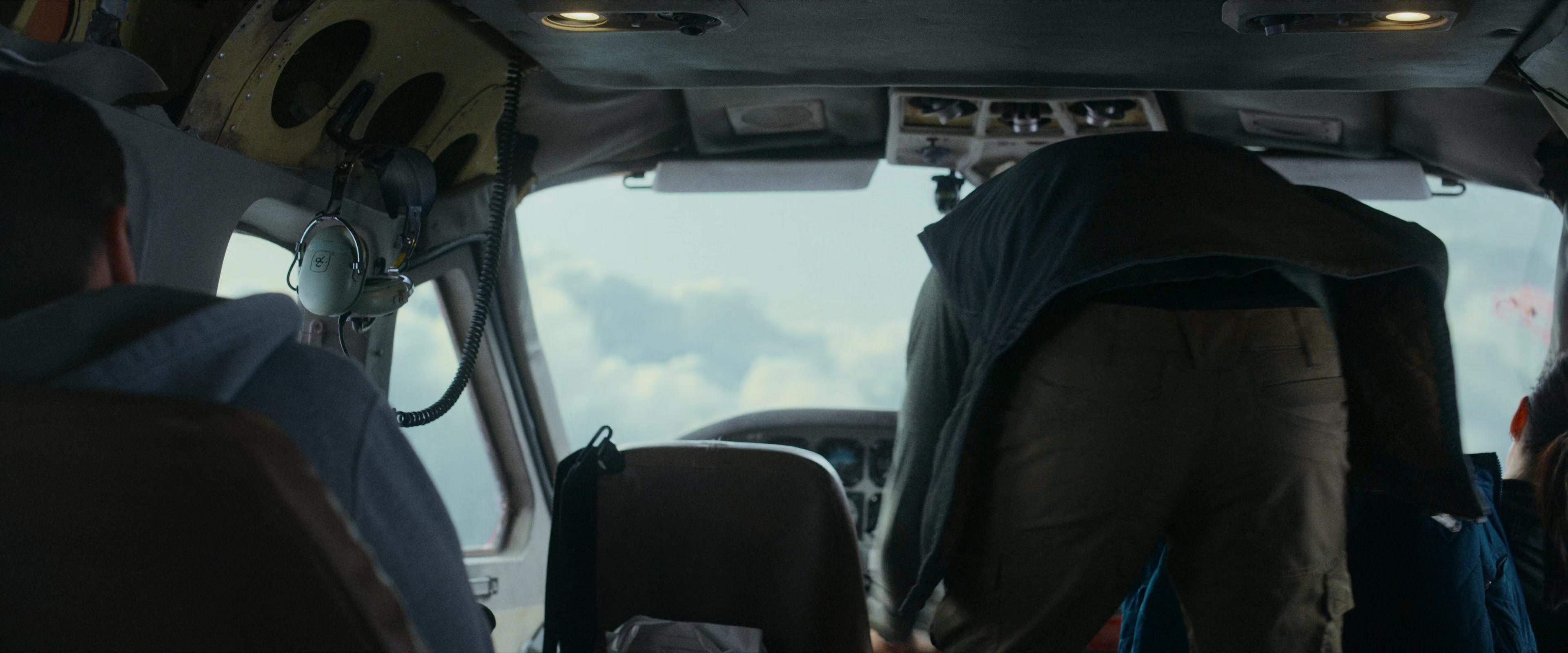 Flight Risk (2025) [4K] movie still 3034