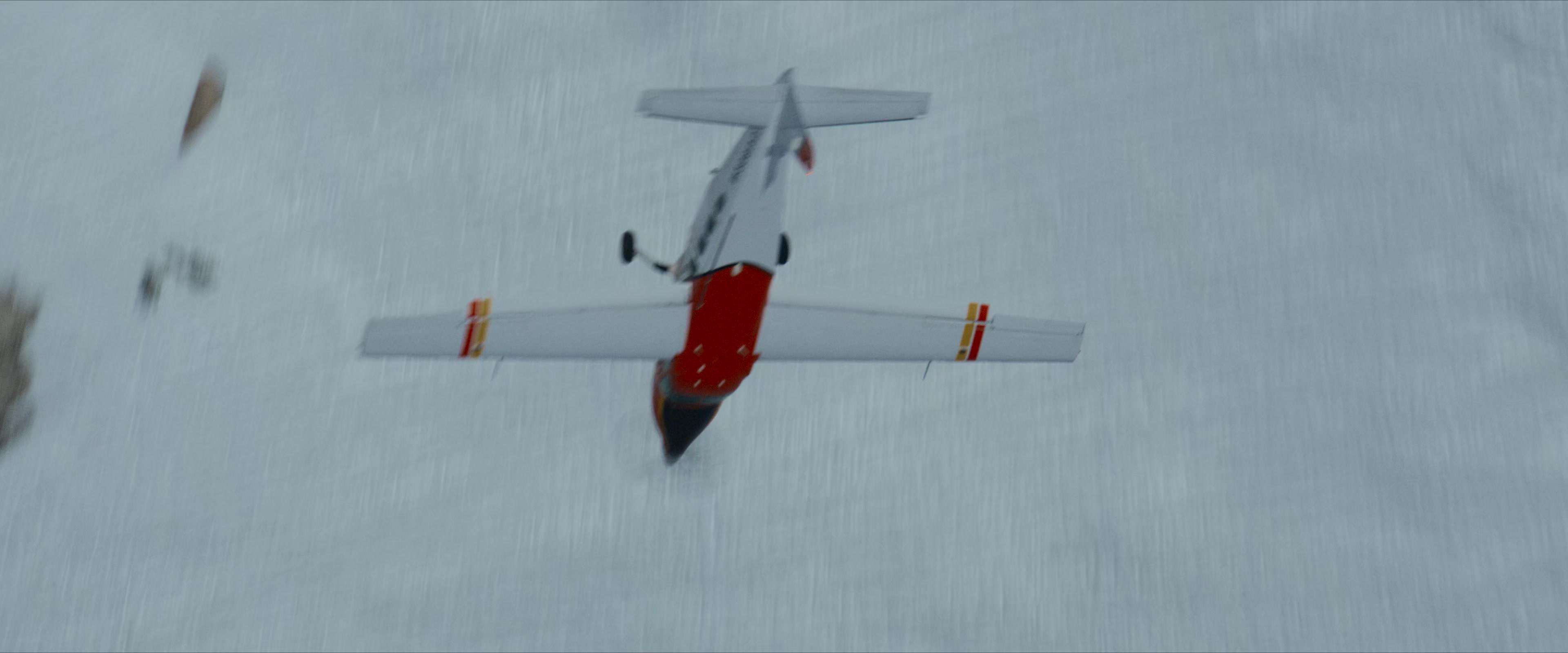 Flight Risk (2025) [4K] HD screenshot 3215