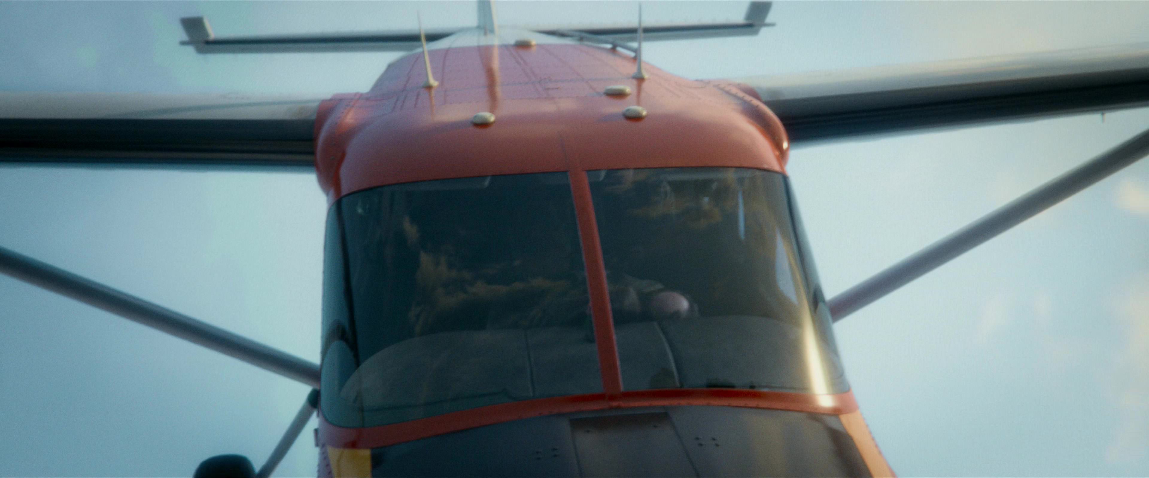 Flight Risk (2025) [4K] HD screenshot 3218