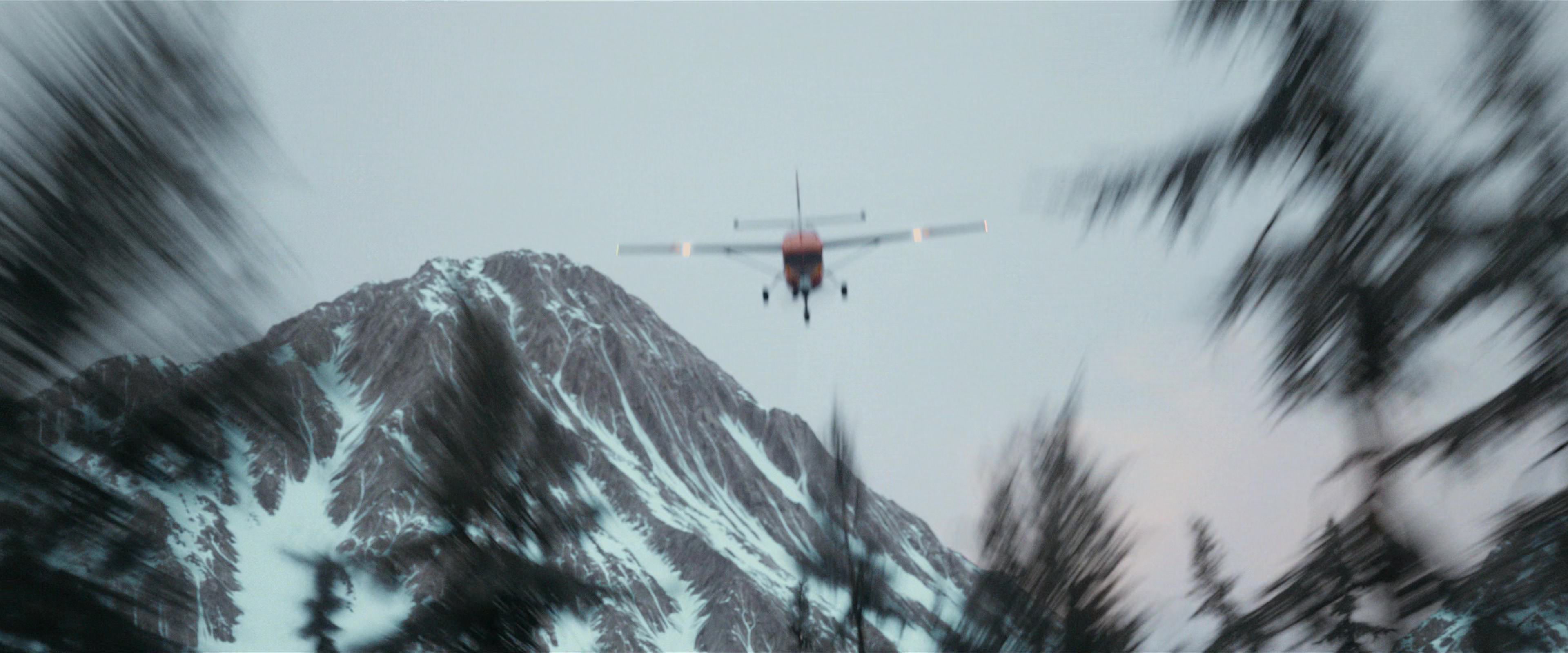 Flight Risk (2025) [4K] HD screenshot 3272