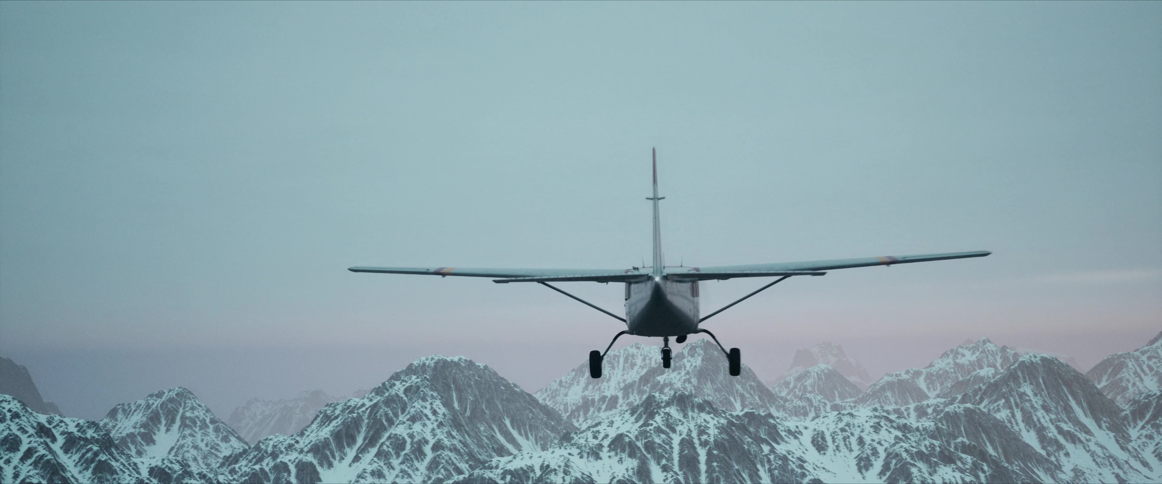 Flight Risk (2025) [4K] movie still 3313