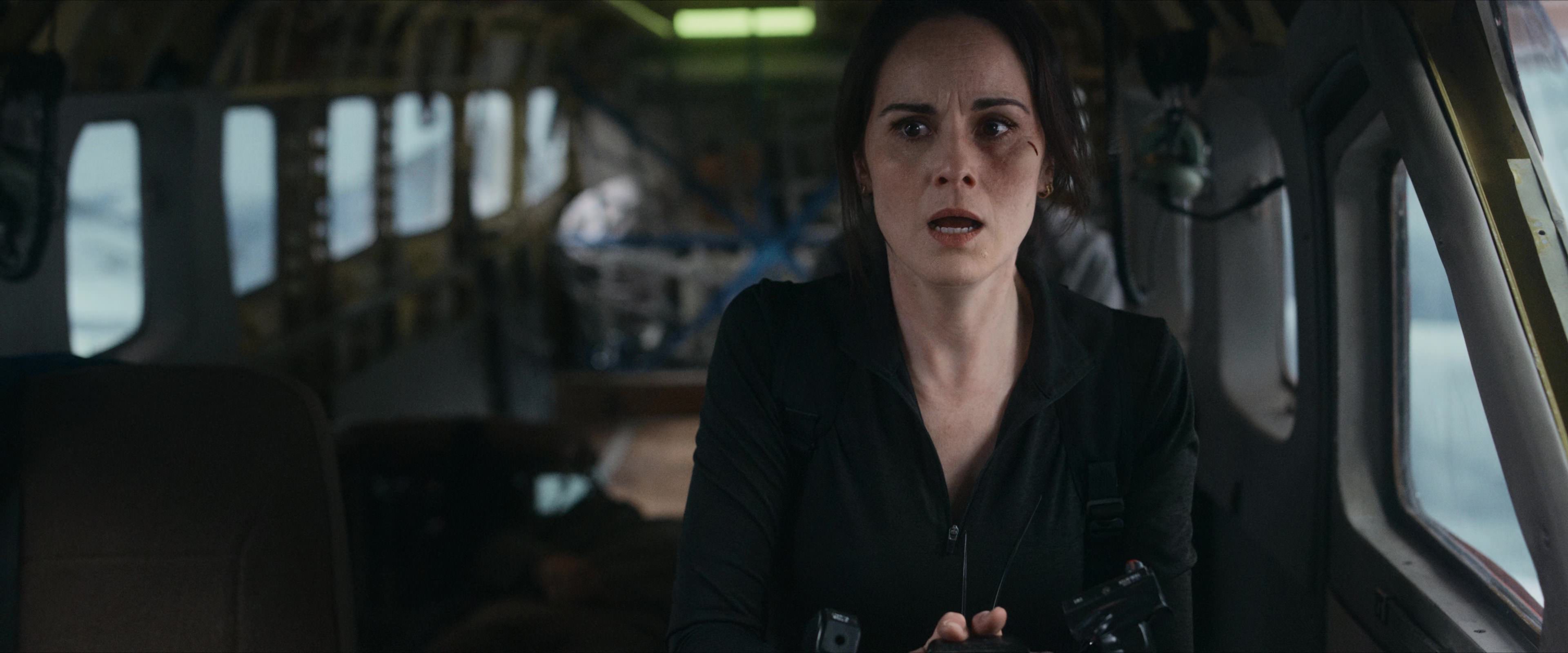 Flight Risk (2025) [4K] HD screenshot 3344