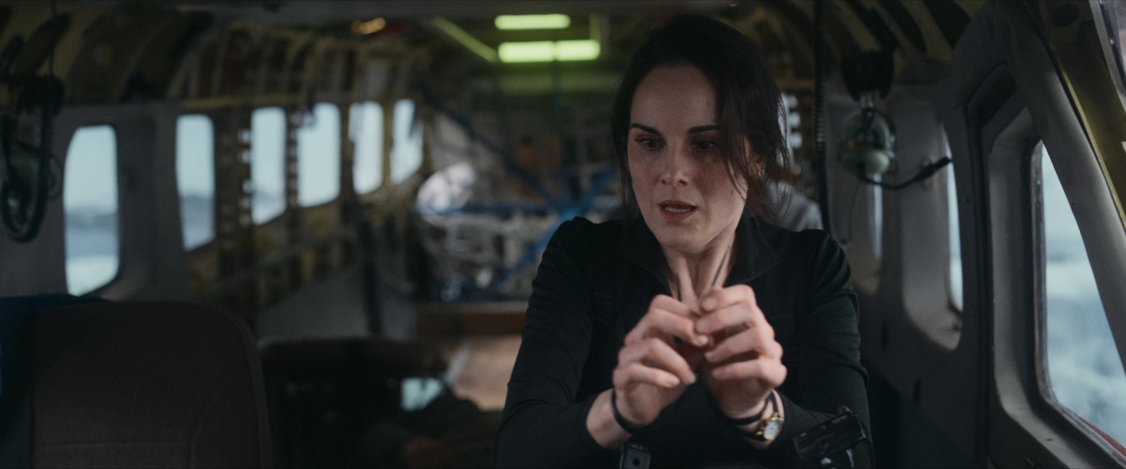 Flight Risk (2025) [4K] HD screenshot 3377