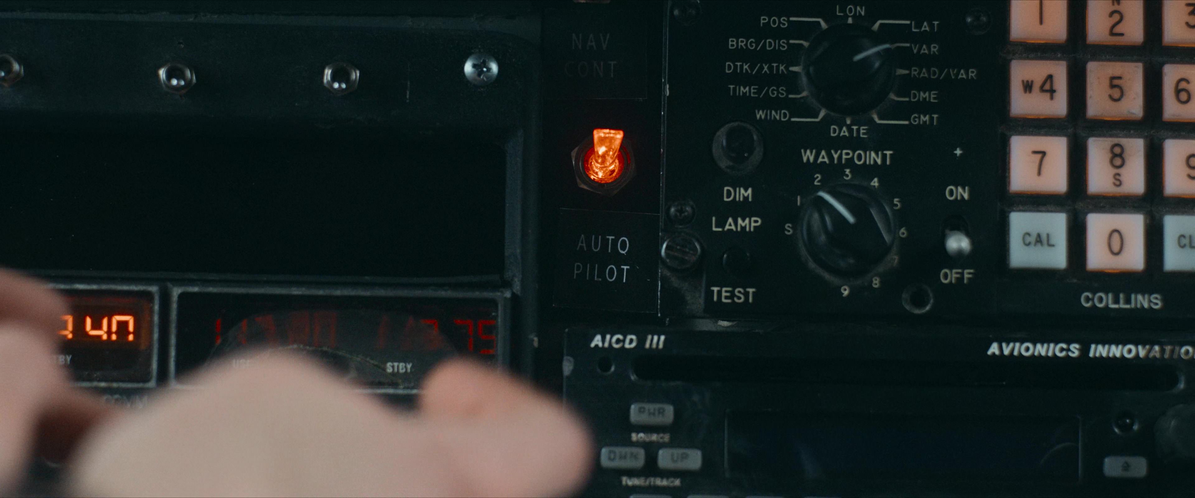 Flight Risk (2025) [4K] HD screenshot 3383