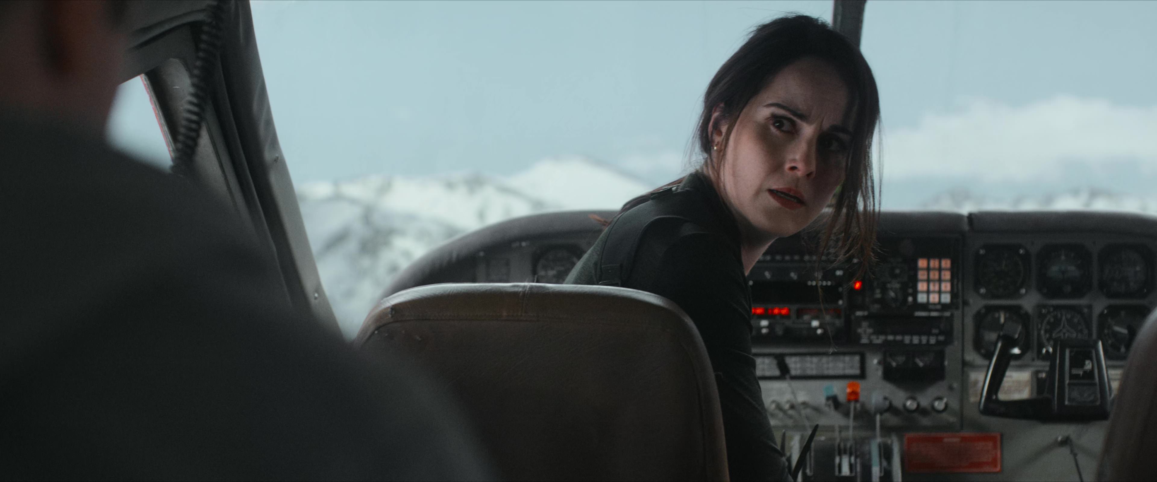 Flight Risk (2025) [4K] HD screenshot 3446