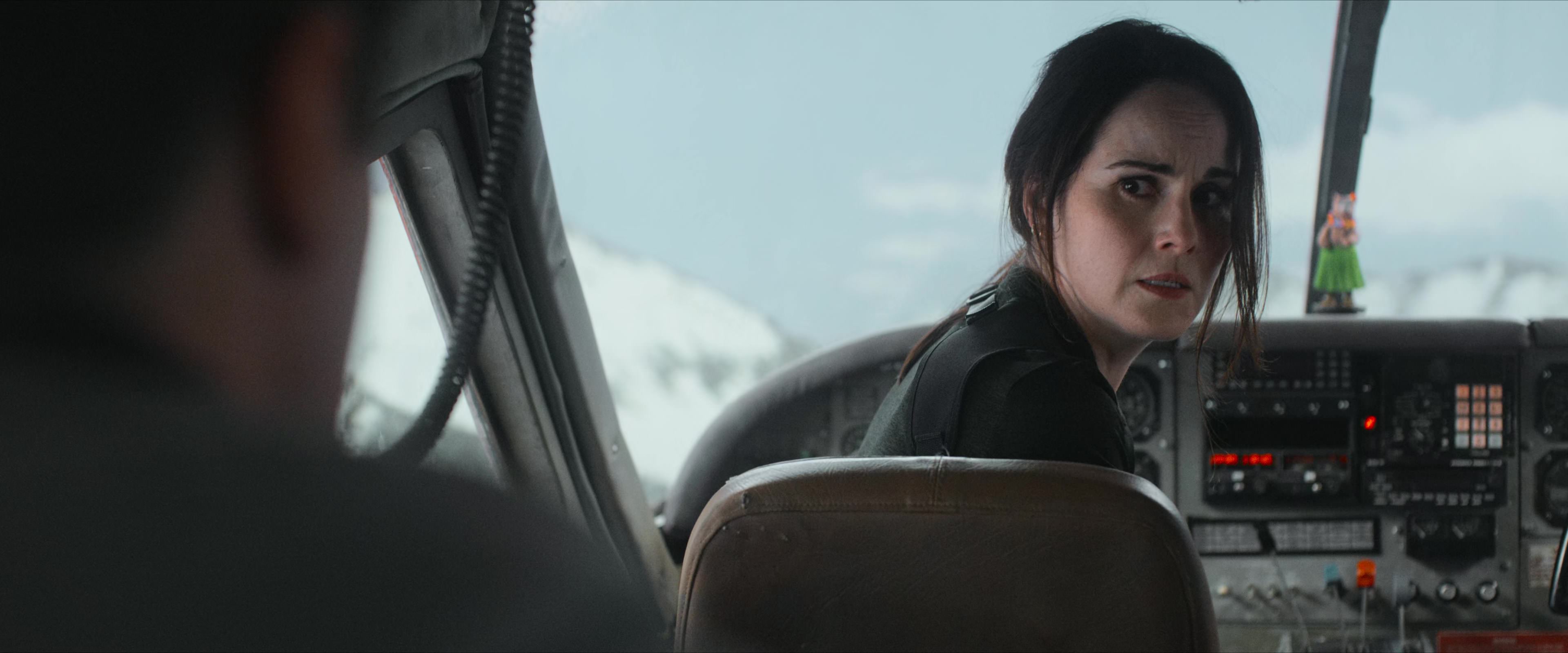 Flight Risk (2025) [4K] screencap 3468