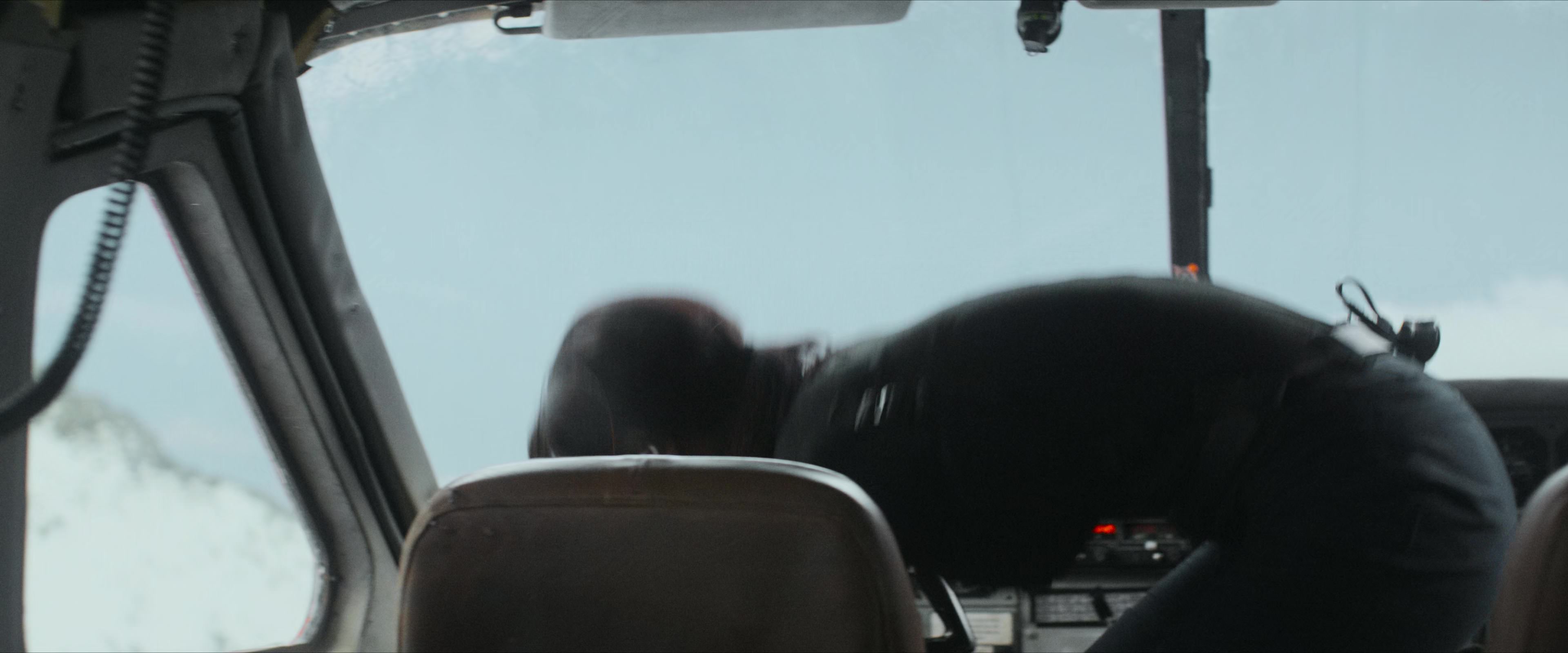 Flight Risk (2025) [4K] movie still 3508