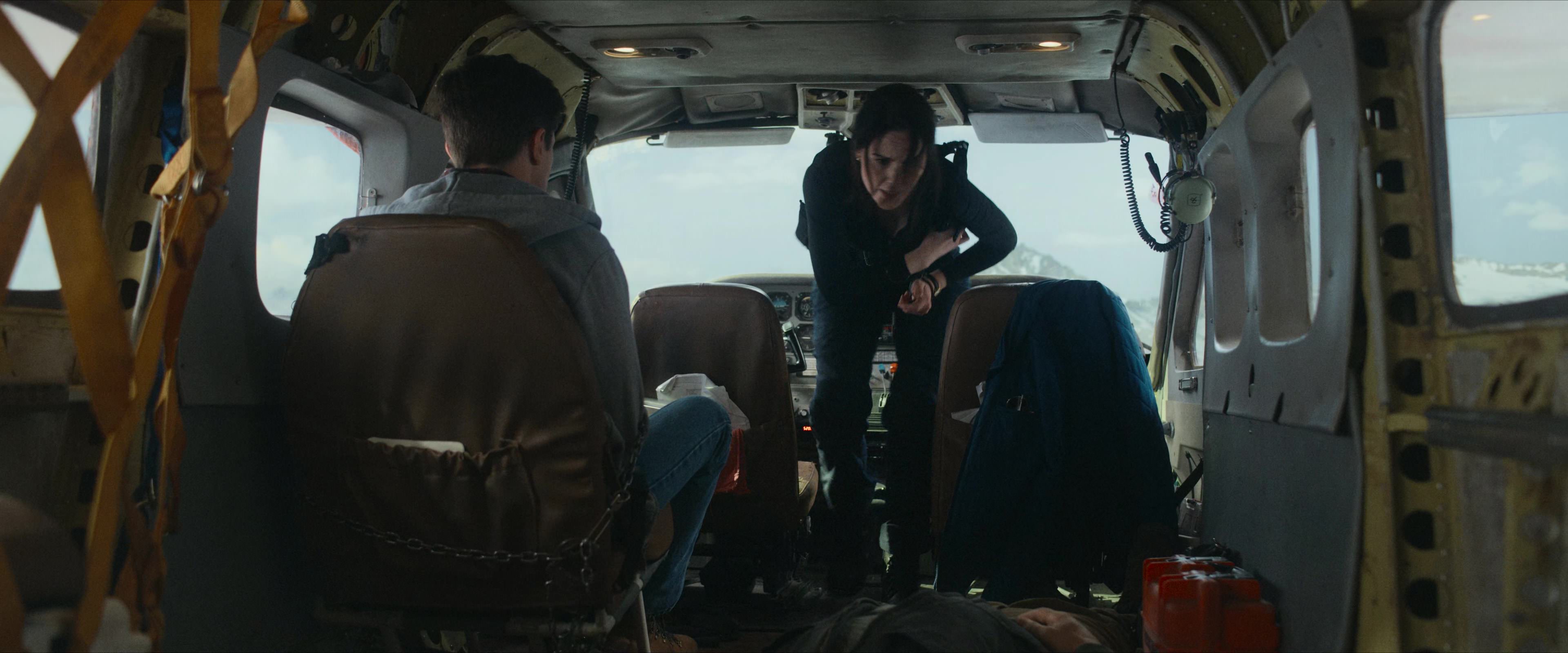 Flight Risk (2025) [4K] screencap 3516