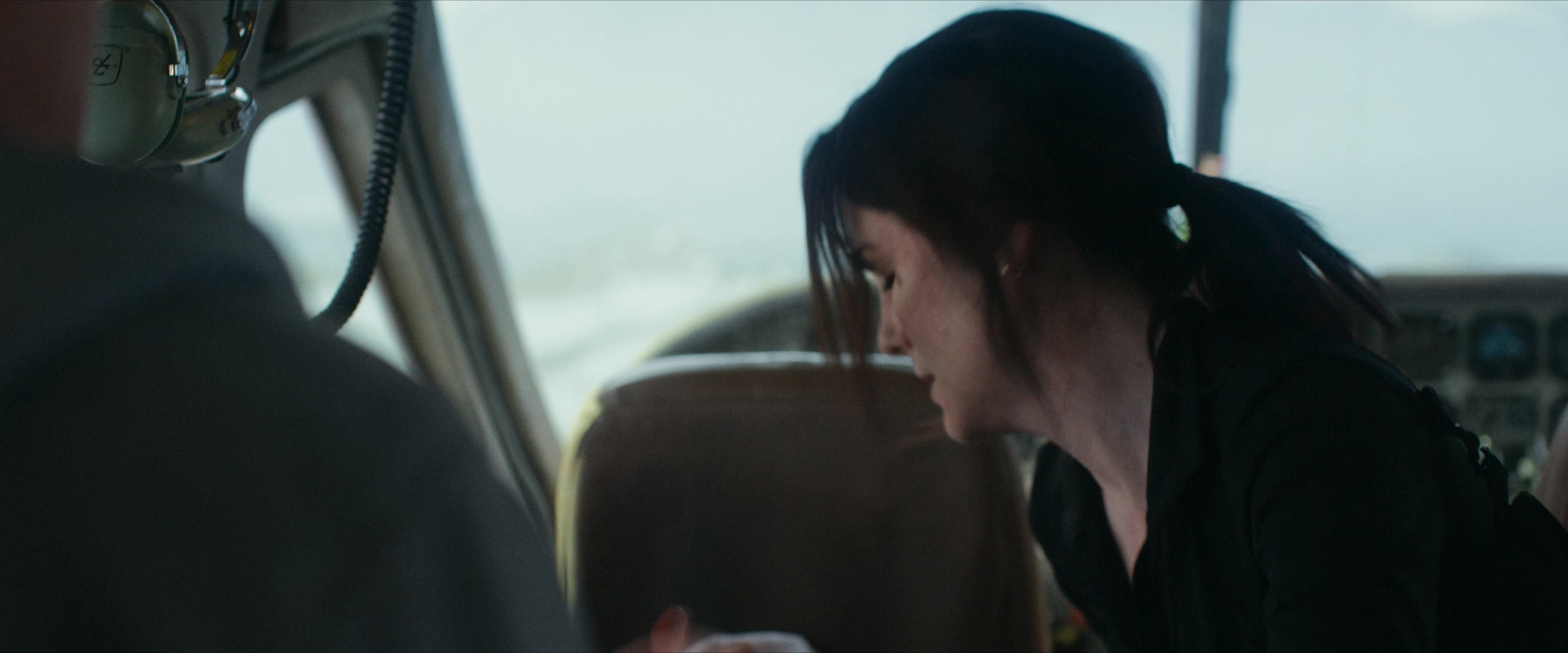 Flight Risk (2025) [4K] screencap 3624