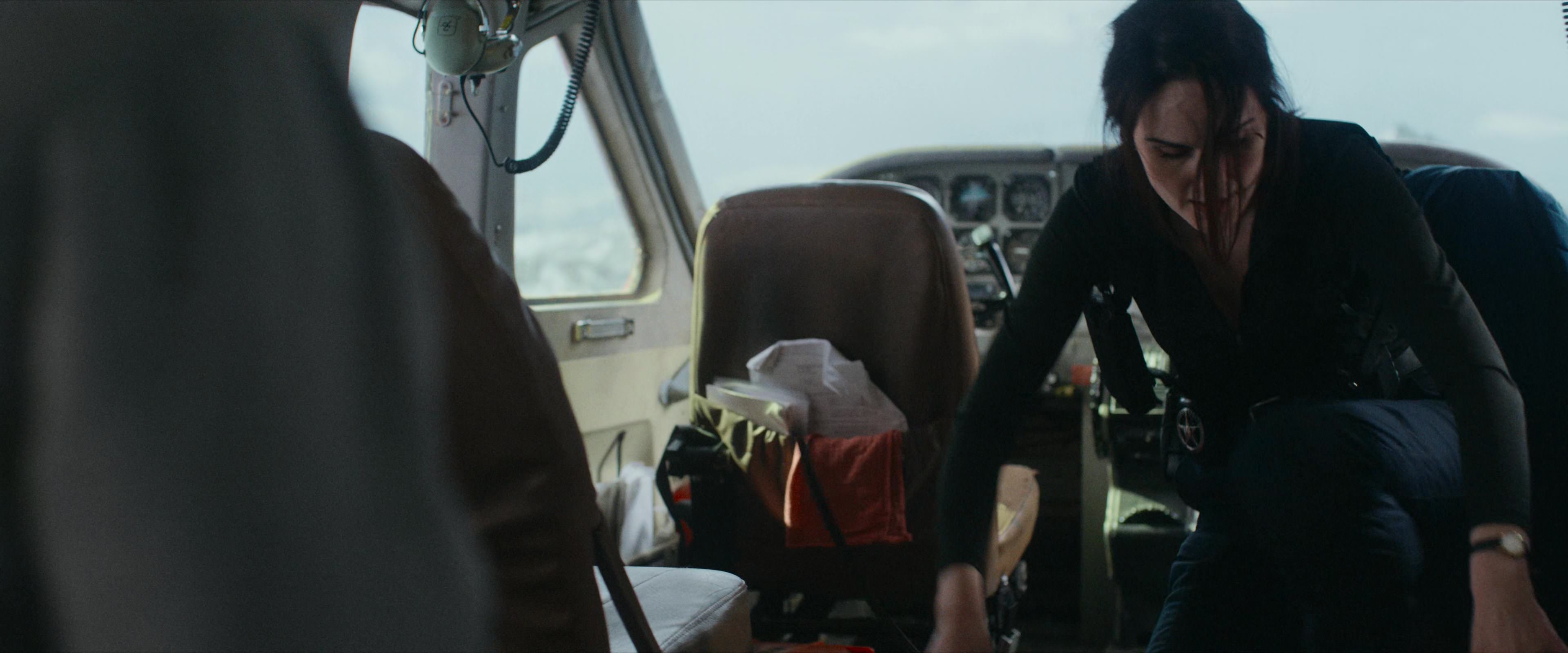 Flight Risk (2025) [4K] HD screenshot 3794