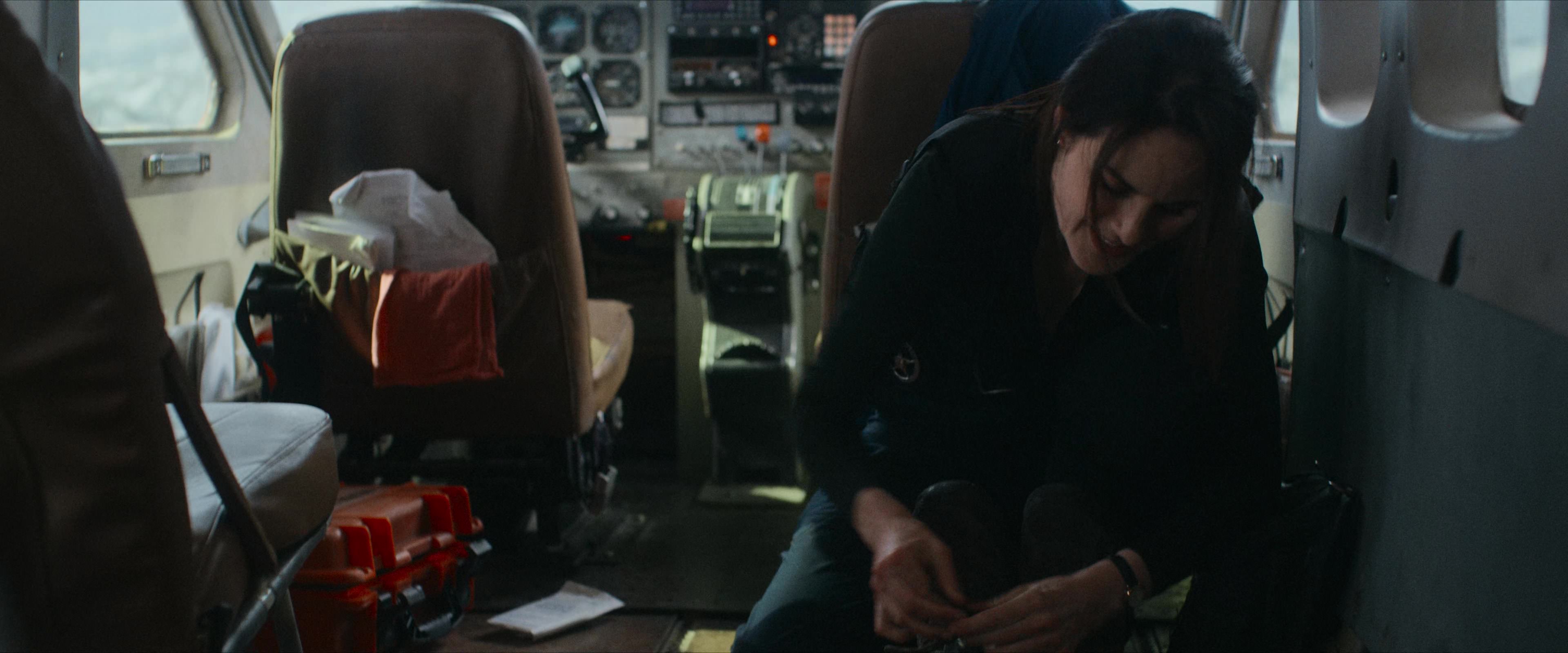 Flight Risk (2025) [4K] HD screenshot 3806