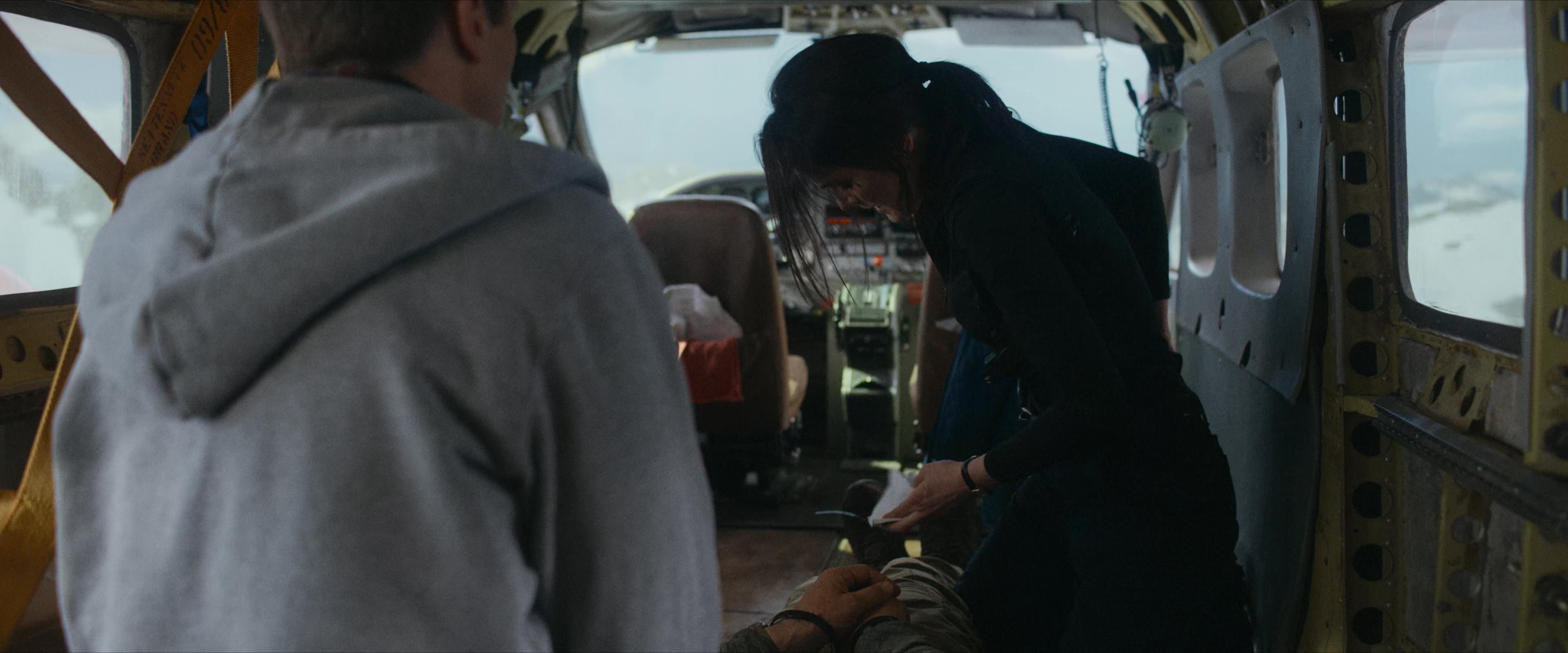 Flight Risk (2025) [4K] screencap 3831