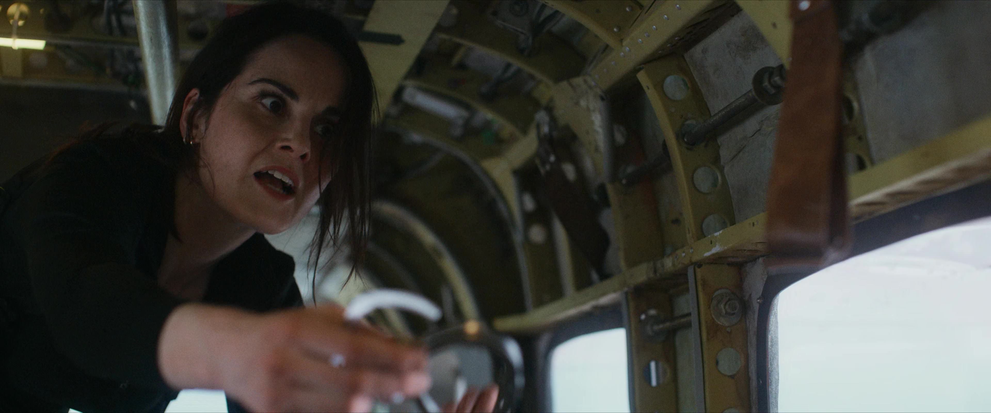 Flight Risk (2025) [4K] screencap 3987