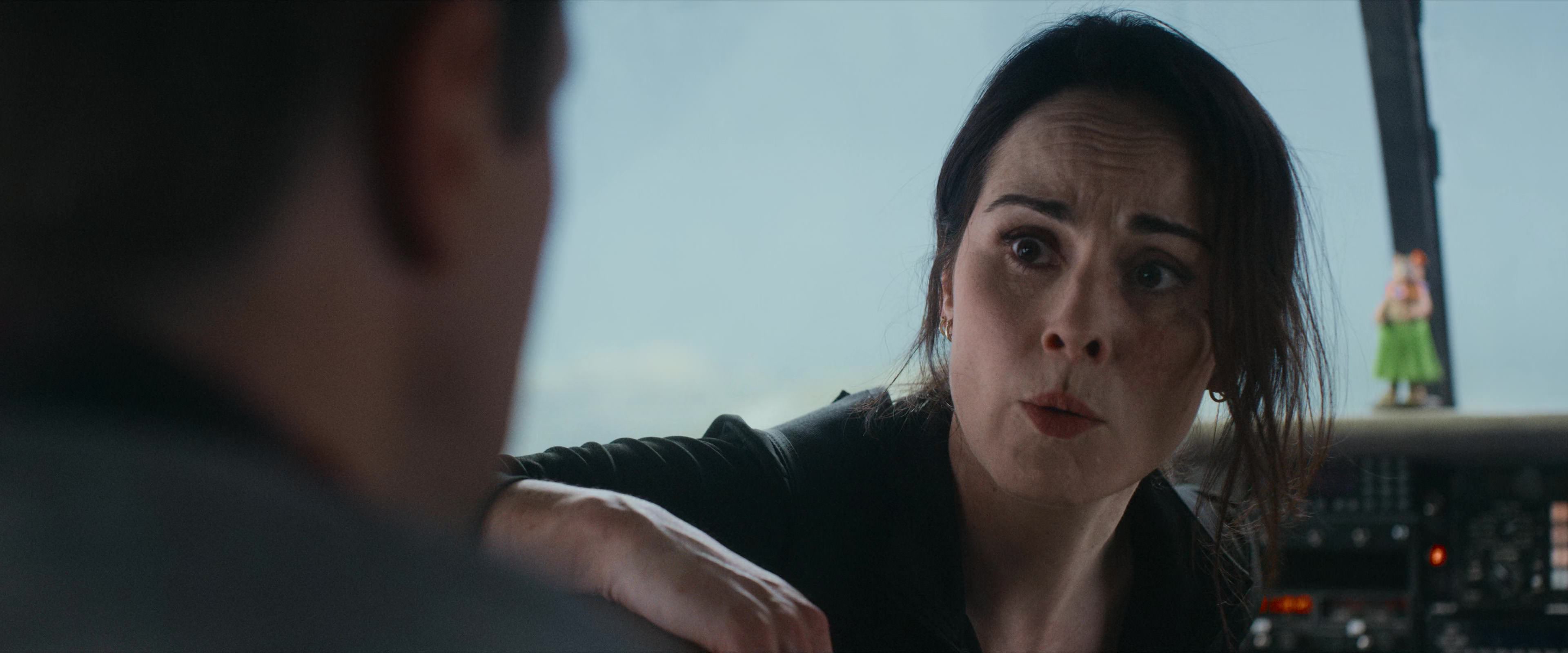 Flight Risk (2025) [4K] HD screenshot 4127