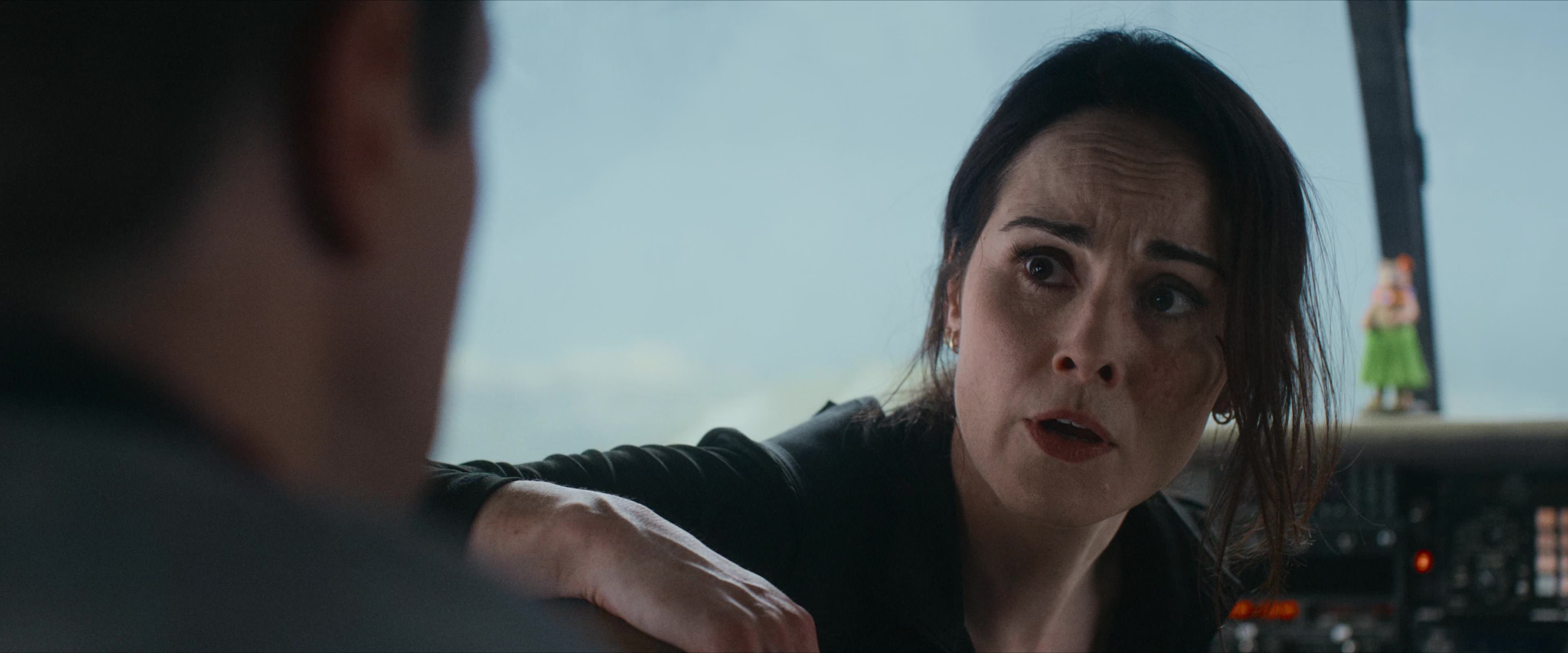 Flight Risk (2025) [4K] screencap 4128
