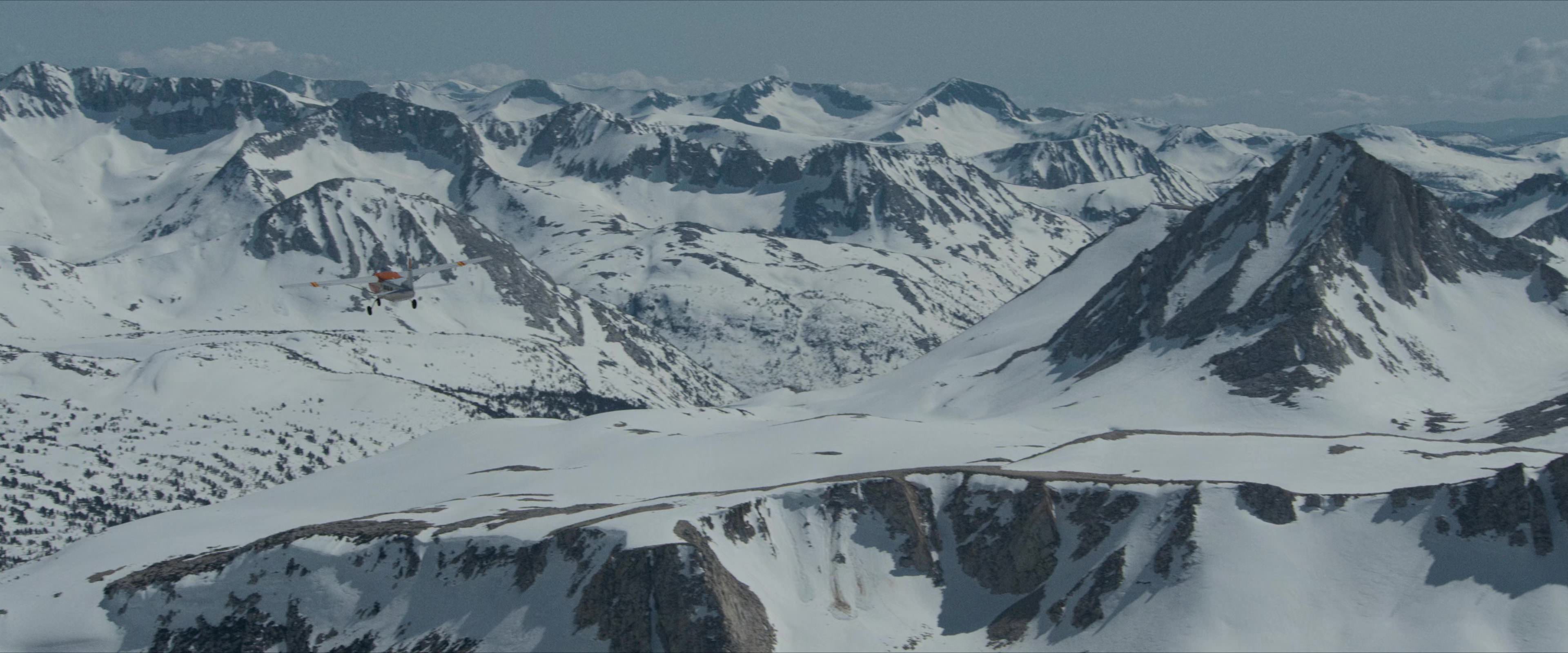 Flight Risk (2025) [4K] HD screenshot 4166