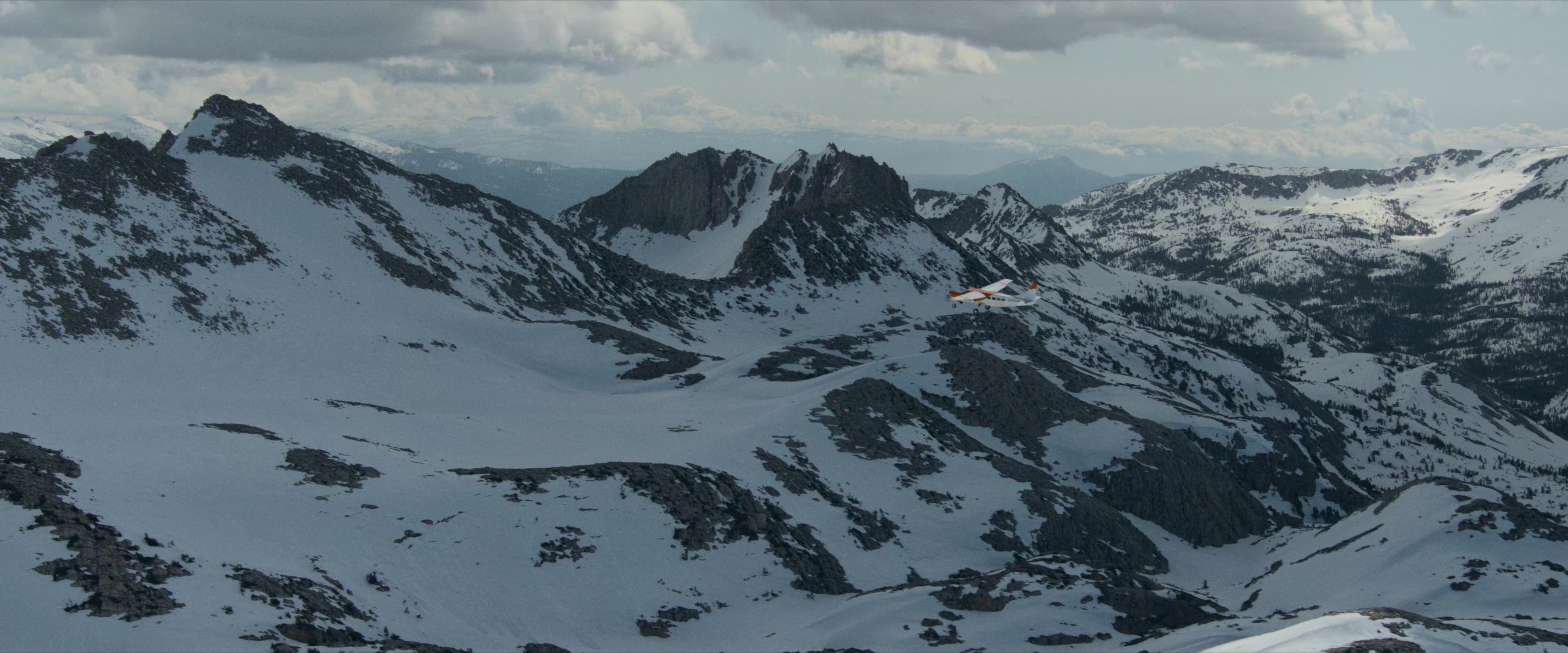 Flight Risk (2025) [4K] screencap 4173