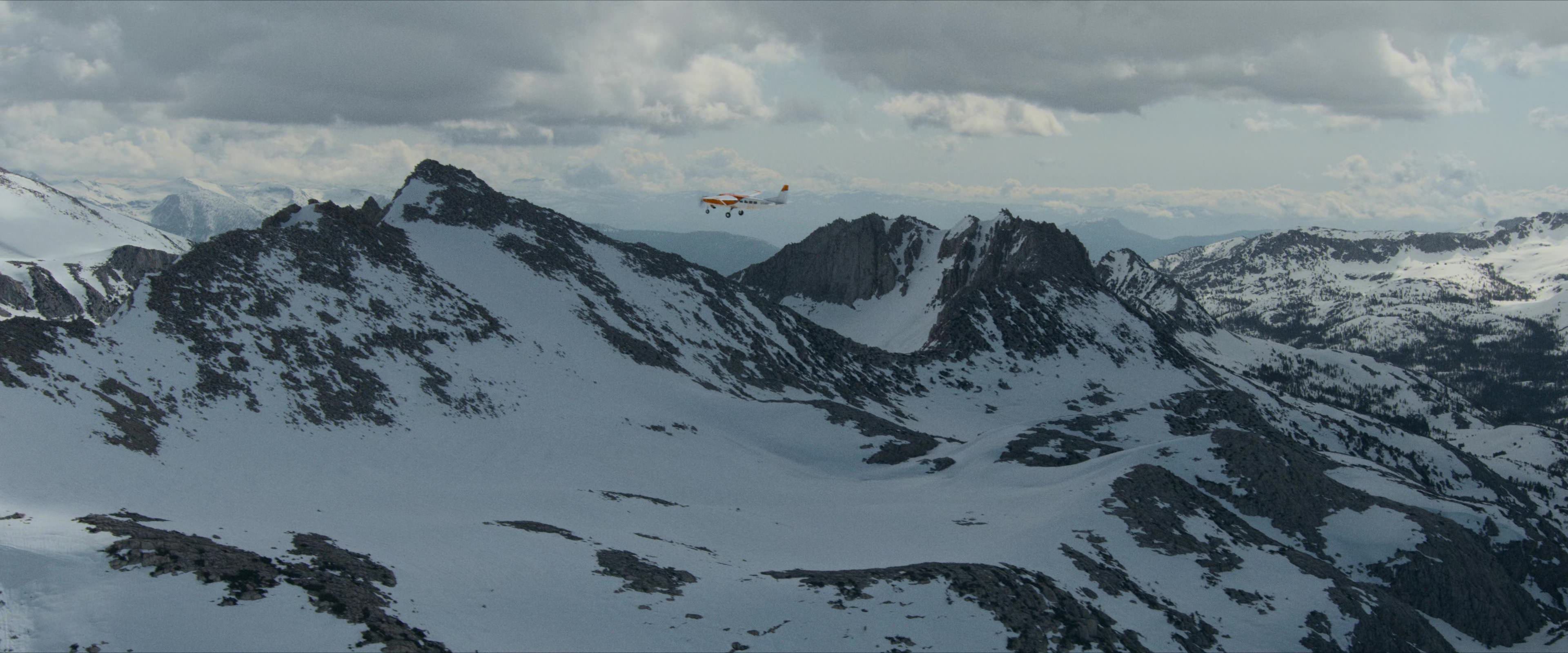 Flight Risk (2025) [4K] movie still 4183
