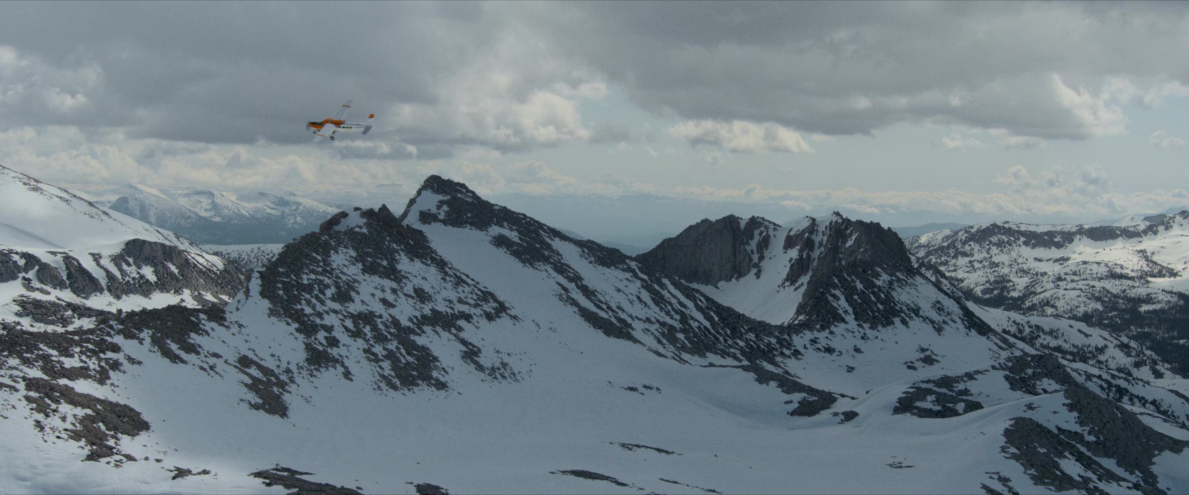 Flight Risk (2025) [4K] screencap 4191