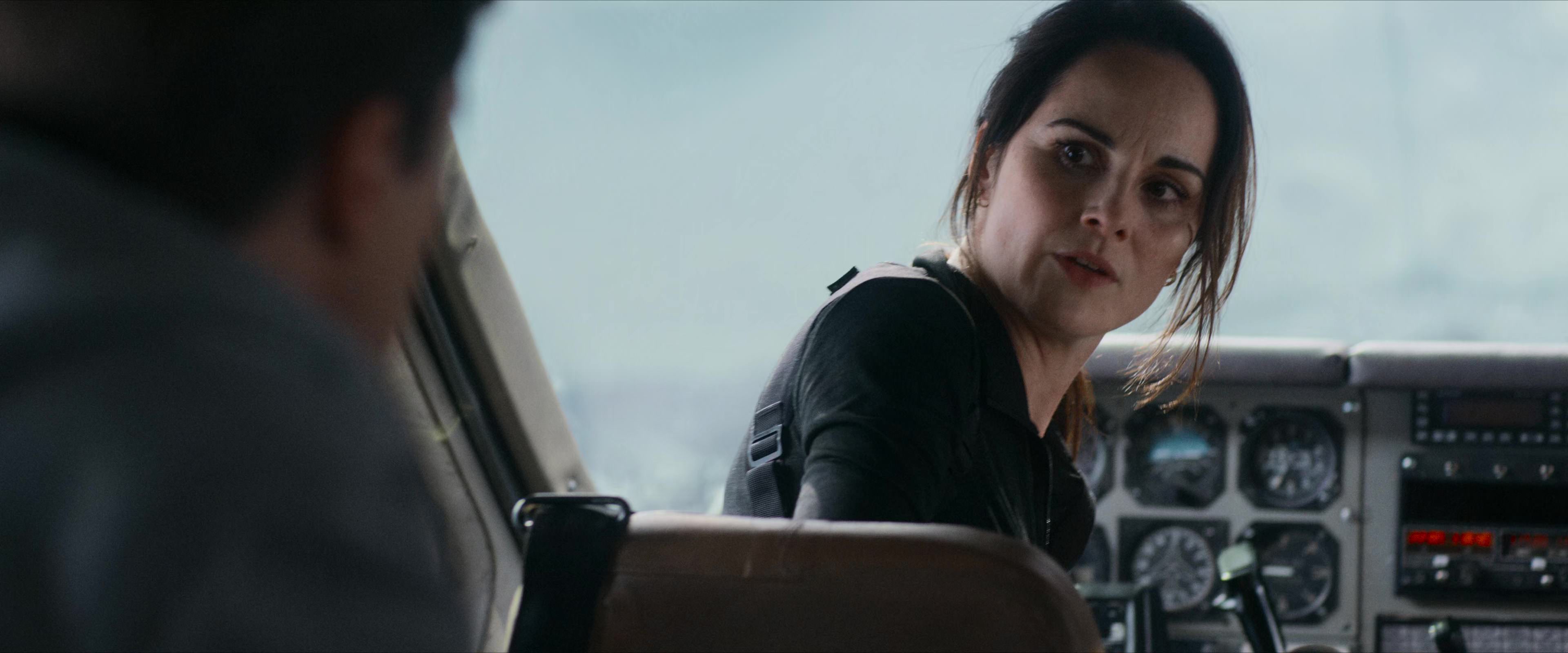 Flight Risk (2025) [4K] HD screenshot 4211