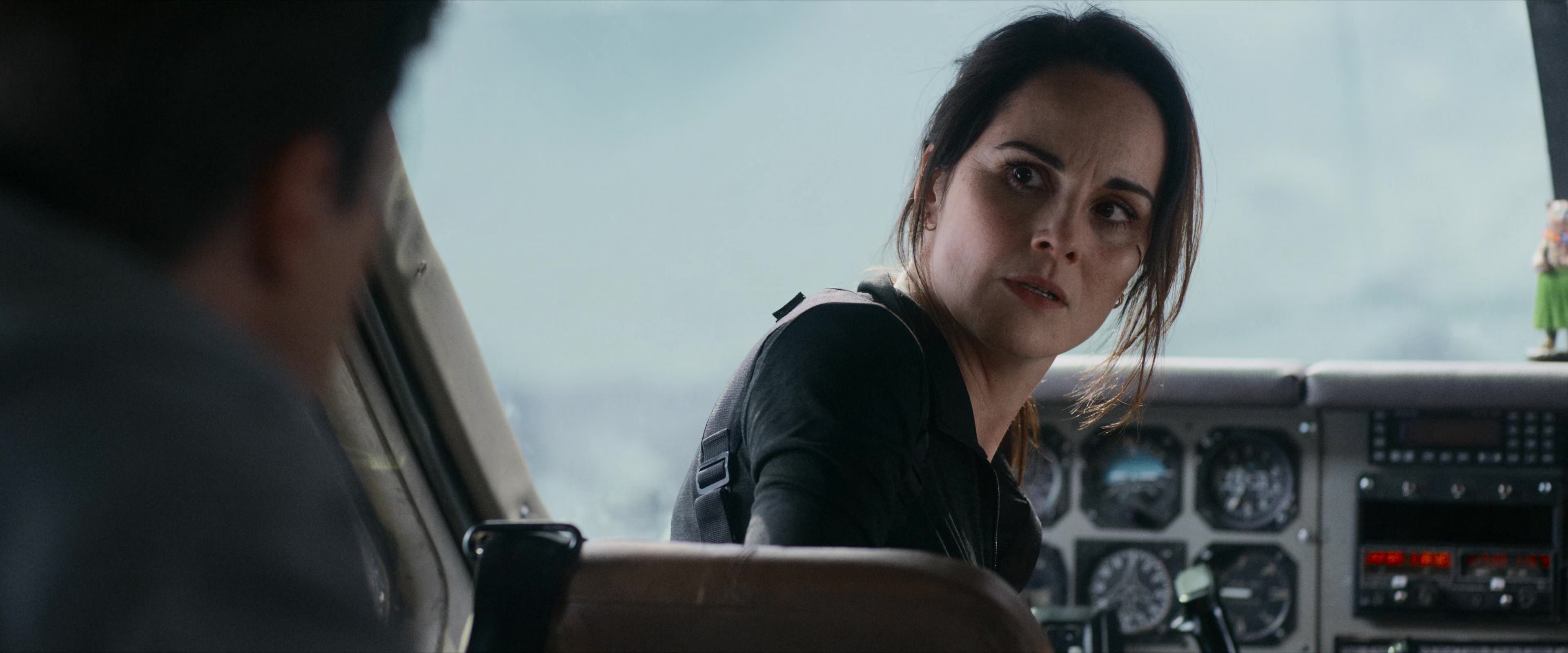Flight Risk (2025) [4K] screencap 4212