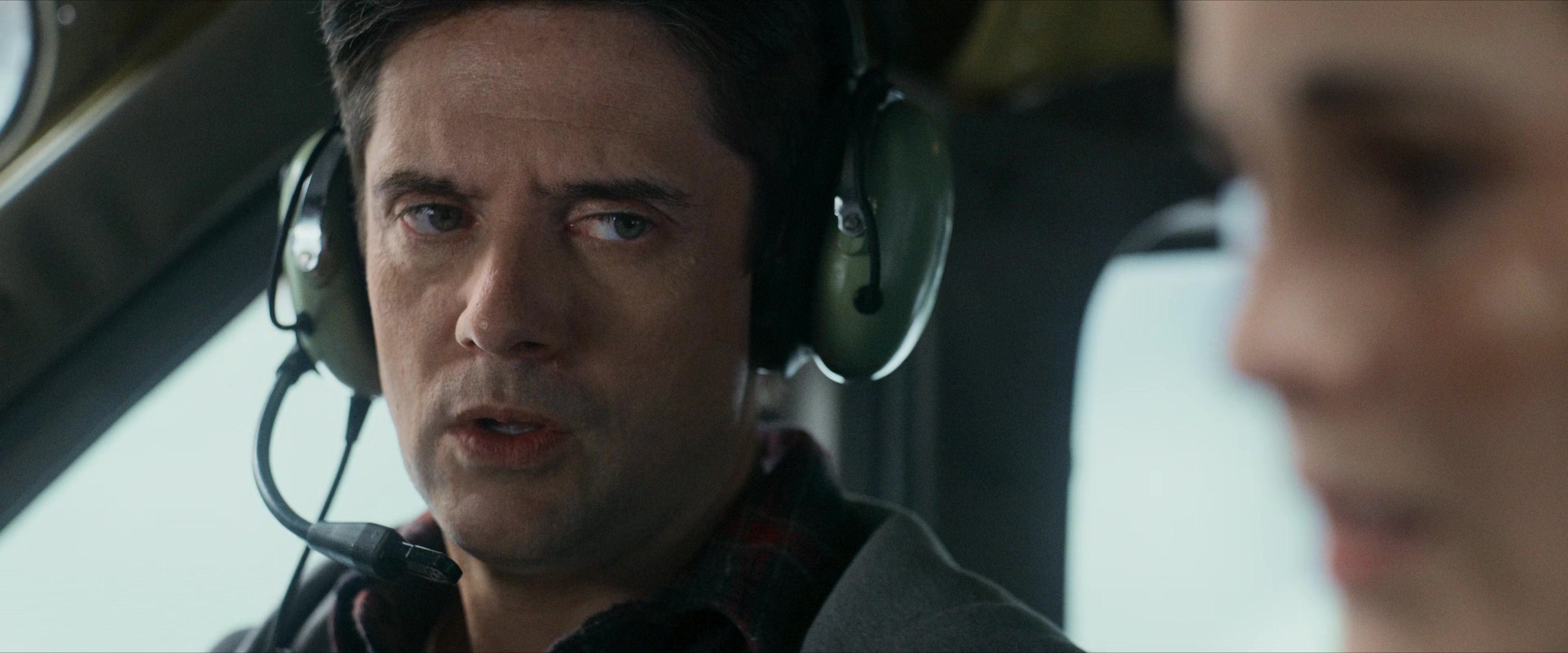 Flight Risk (2025) [4K] screencap 4281