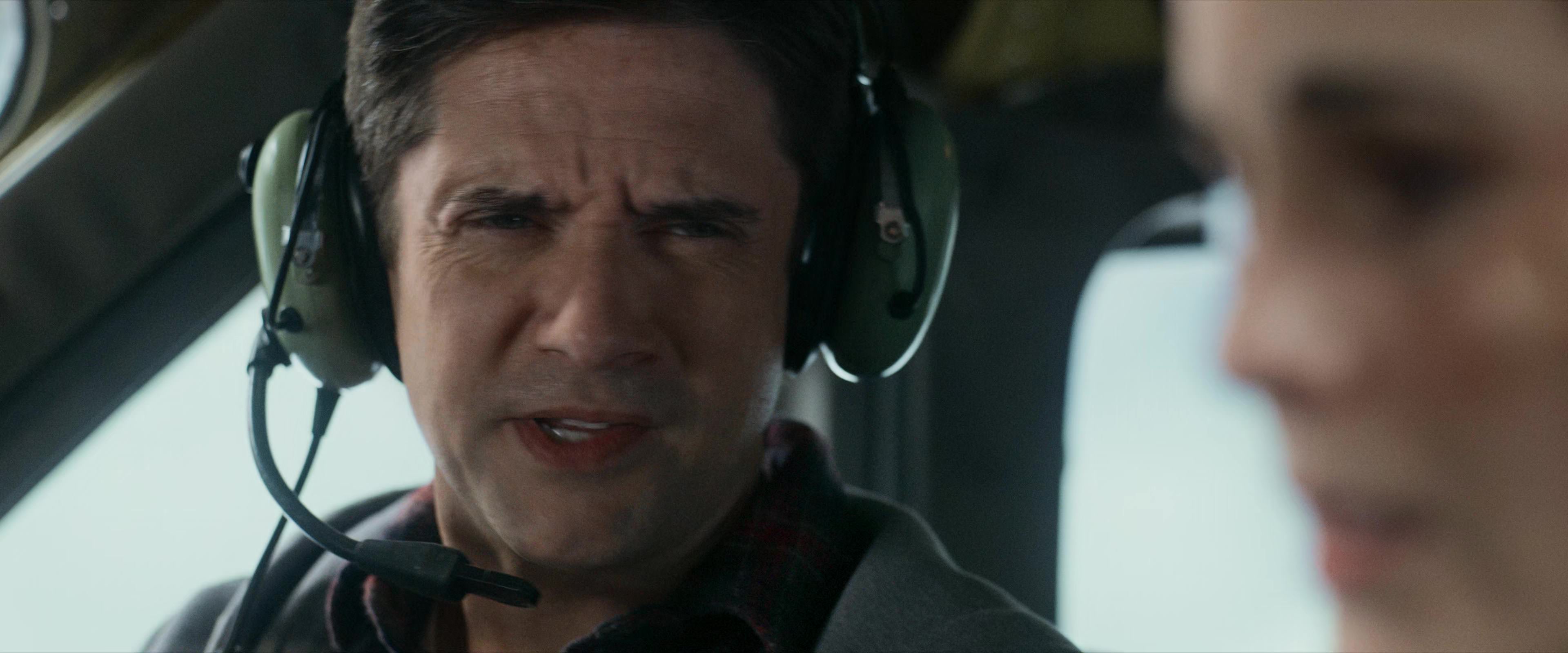 Flight Risk (2025) [4K] HD screenshot 4283