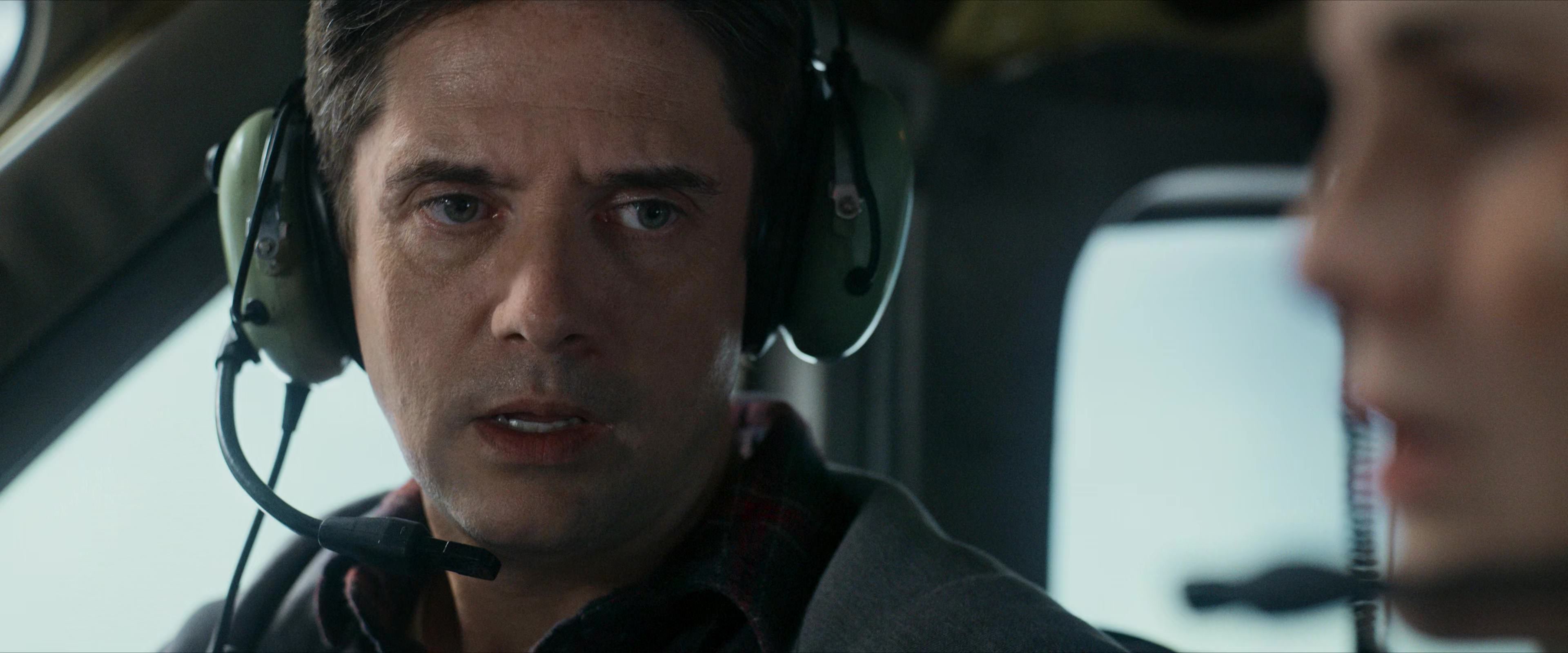 Flight Risk (2025) [4K] screencap 4314