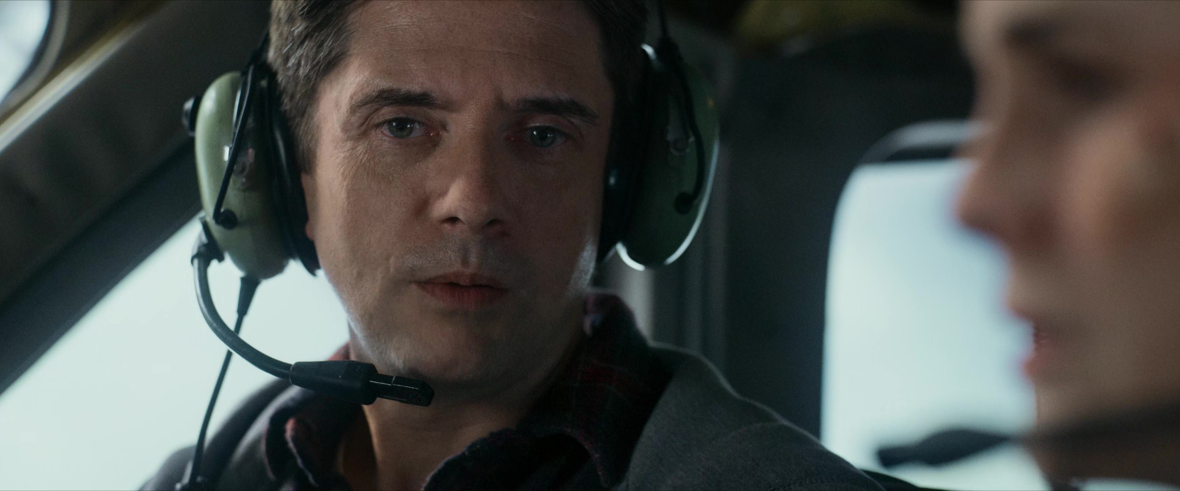 Flight Risk (2025) [4K] HD screenshot 4328