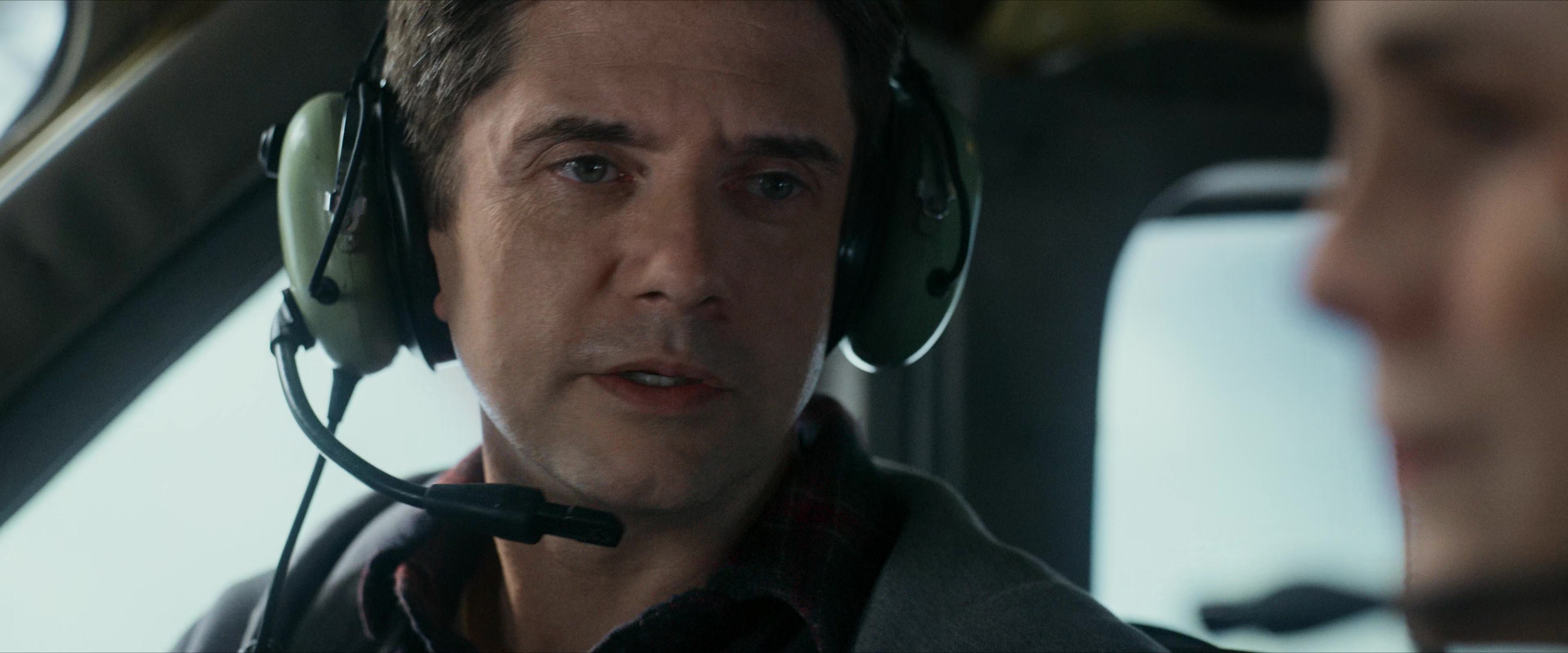 Flight Risk (2025) [4K] screencap 4329