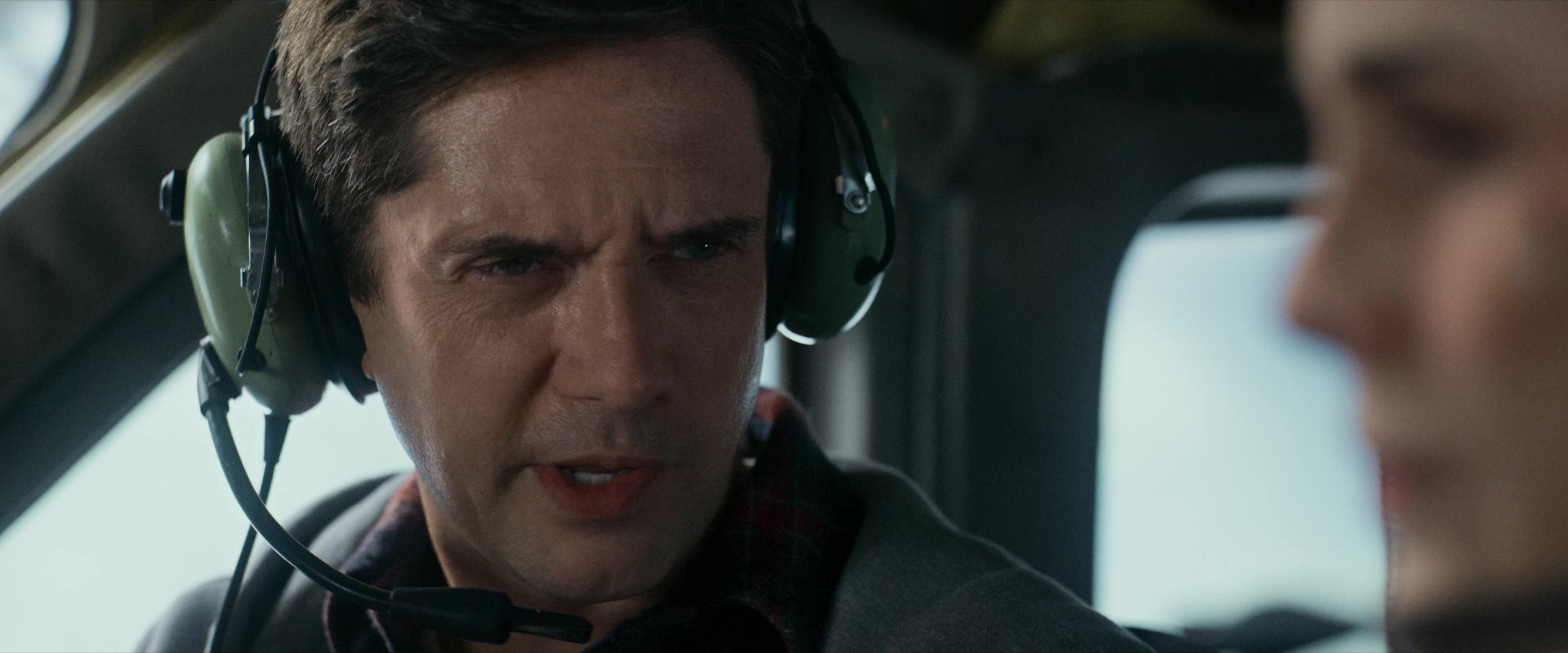 Flight Risk (2025) [4K] screencap 4332