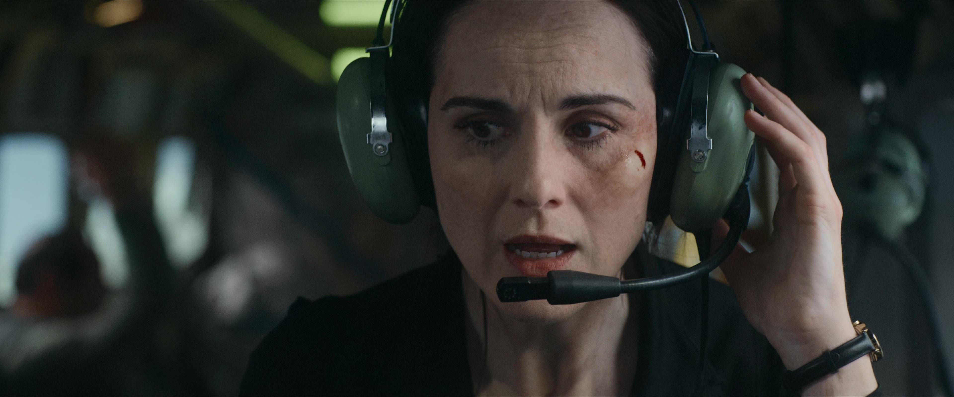 Flight Risk (2025) [4K] screencap 4416