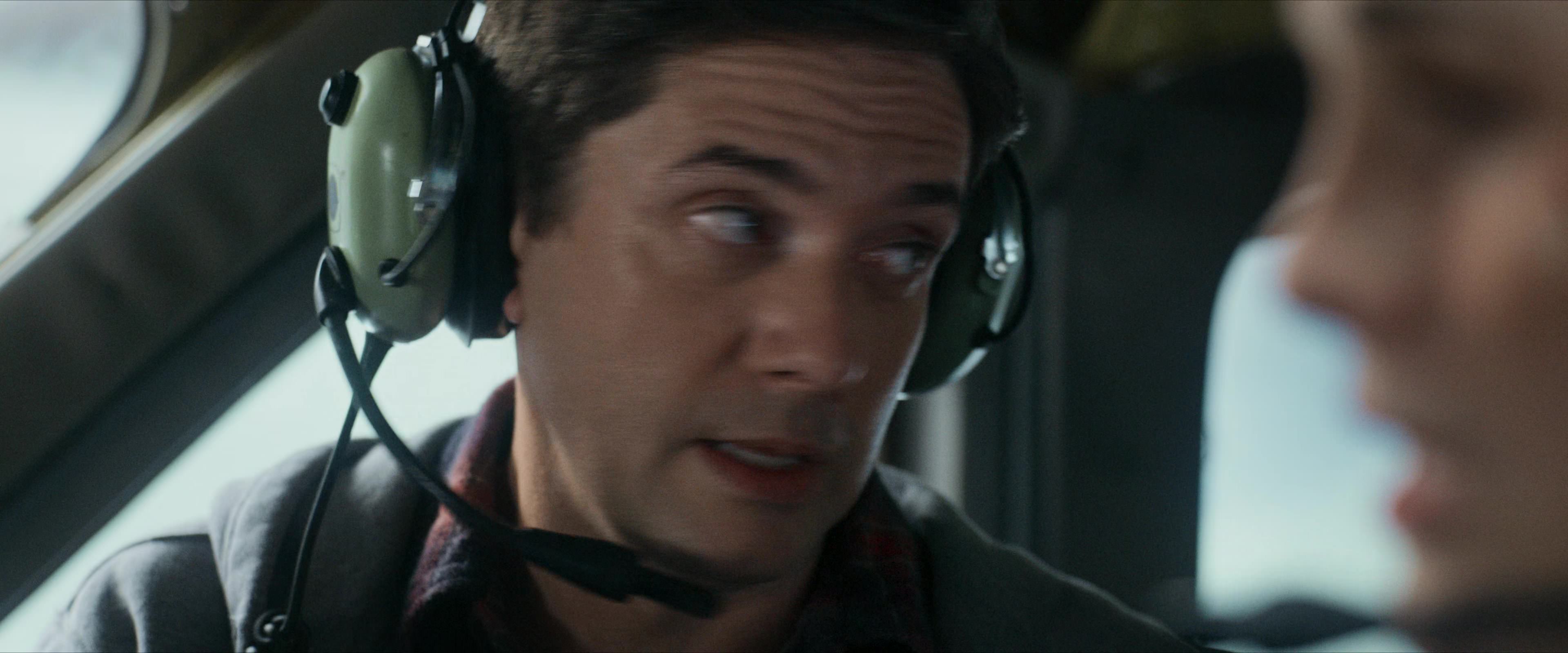 Flight Risk (2025) [4K] screencap 4440