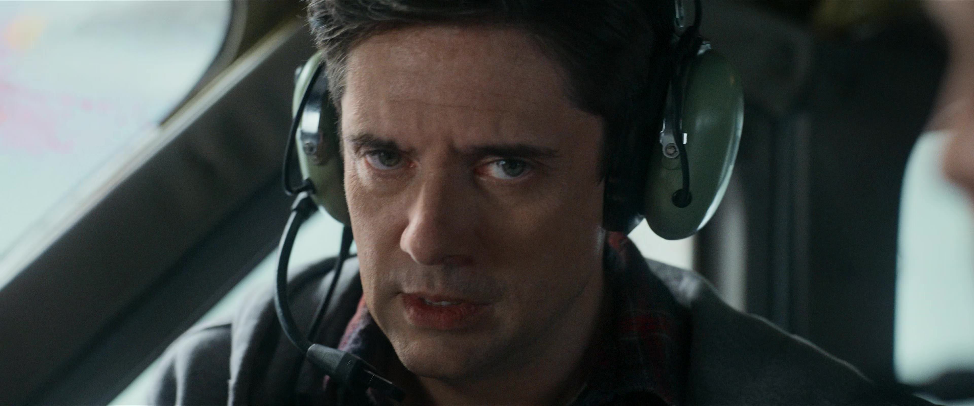 Flight Risk (2025) [4K] screencap 4464