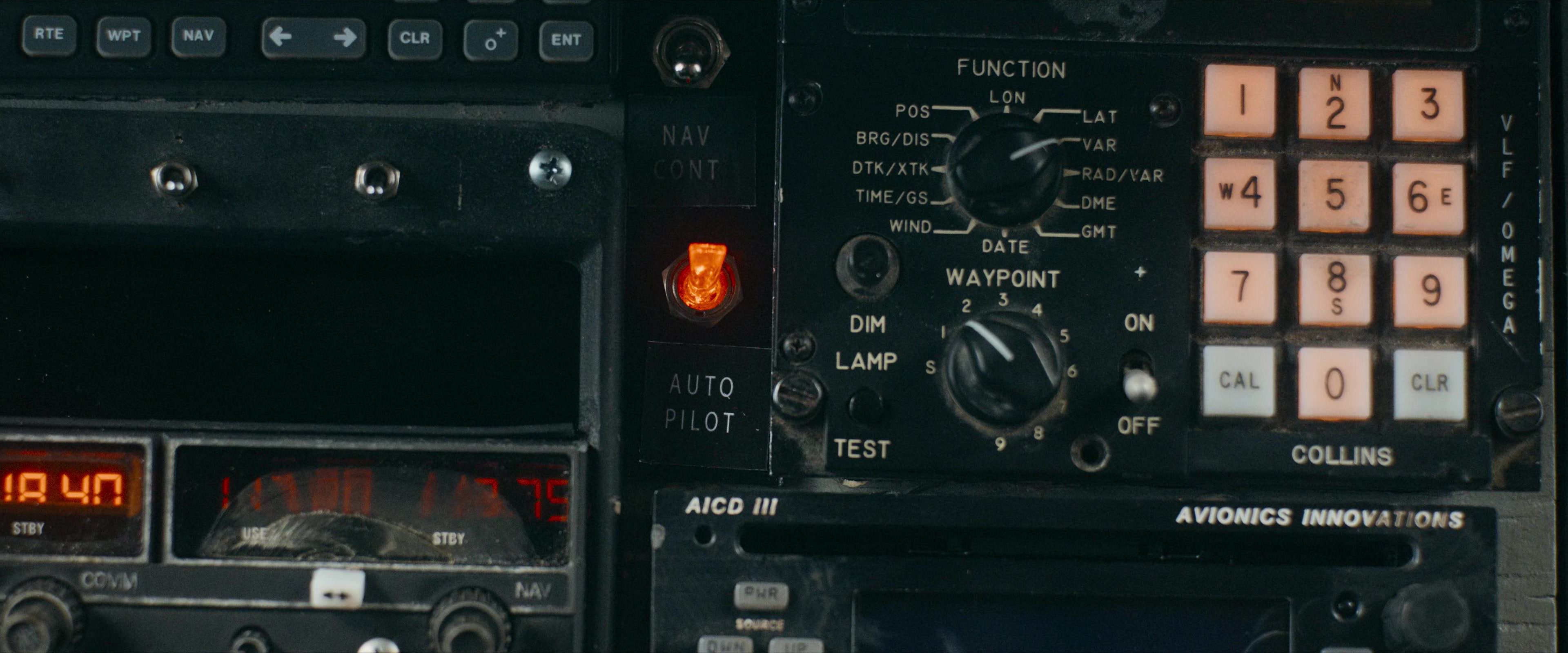 Flight Risk (2025) [4K] HD screenshot 4493
