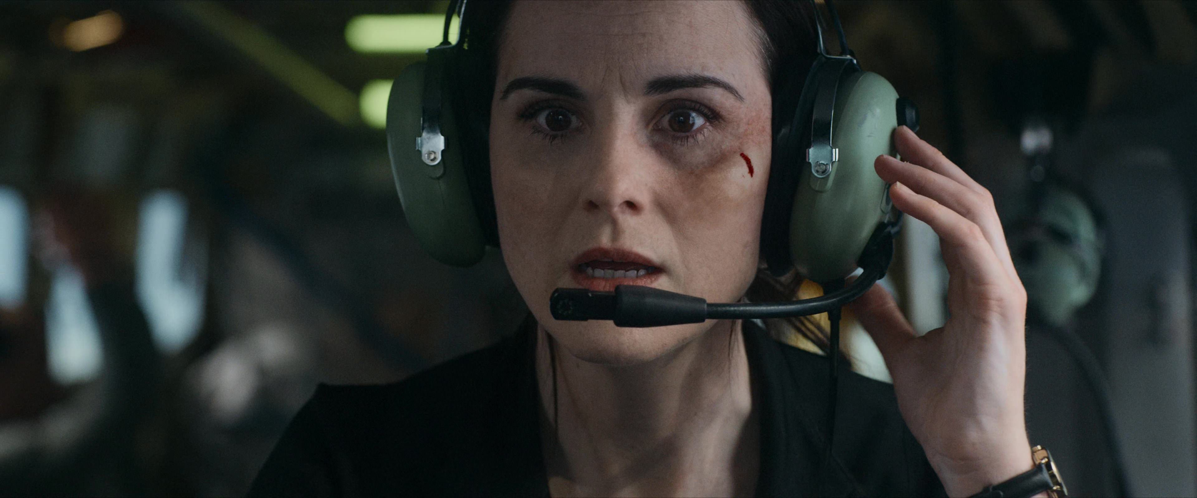 Flight Risk (2025) [4K] screencap 4497