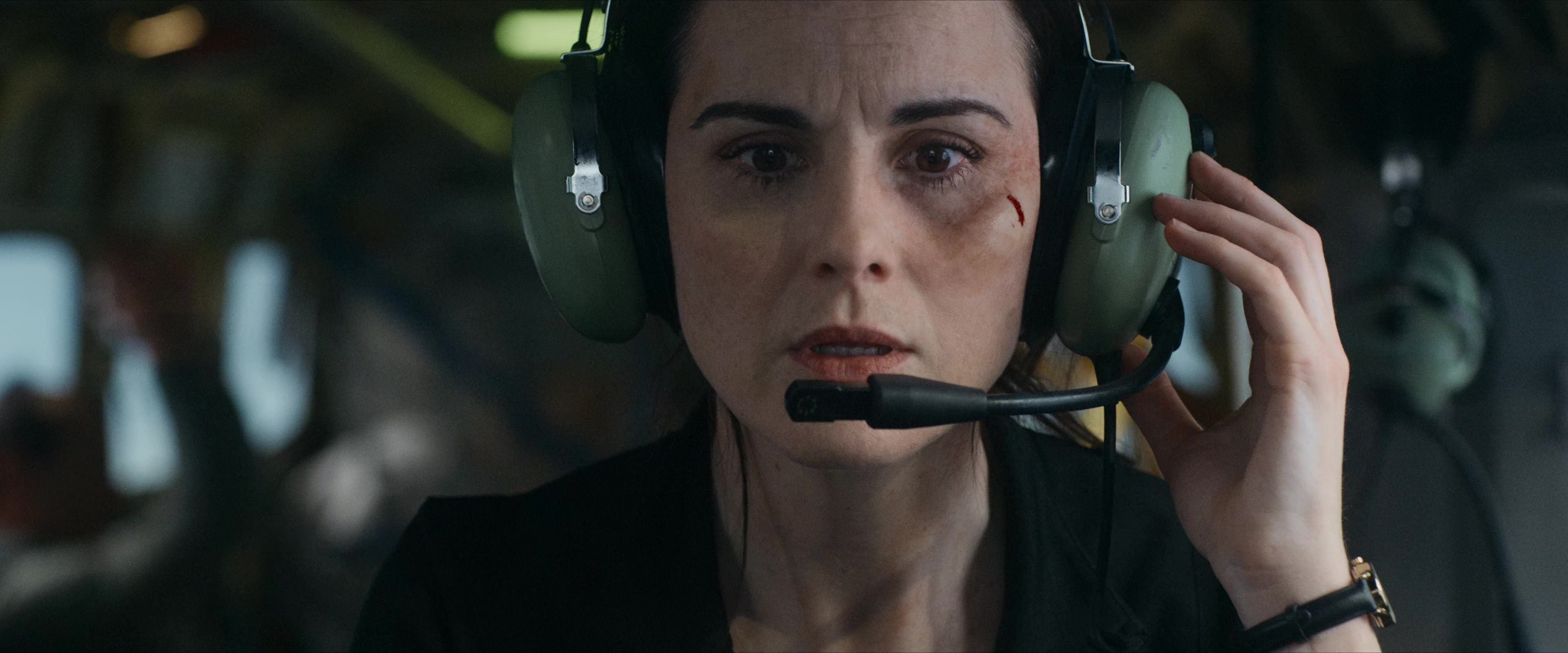 Flight Risk (2025) [4K] HD screenshot 4508
