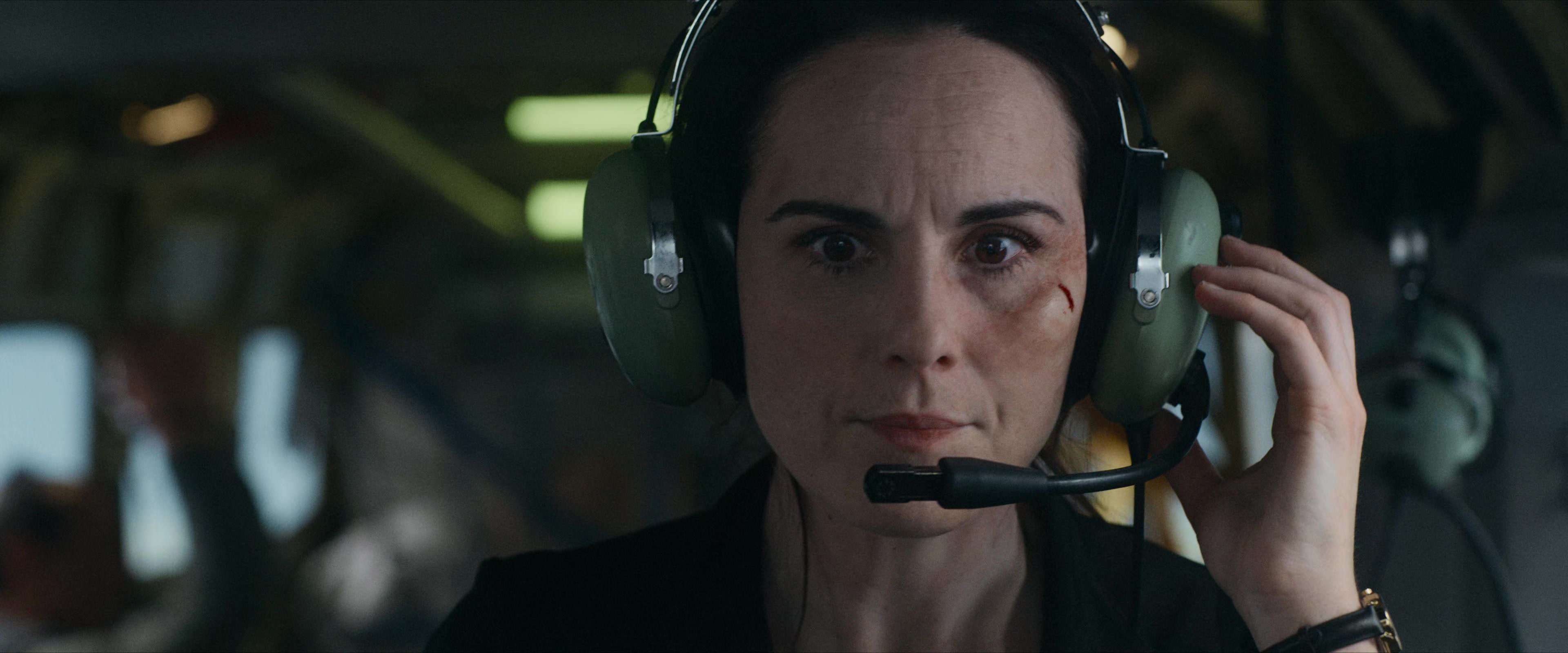 Flight Risk (2025) [4K] HD screenshot 4514