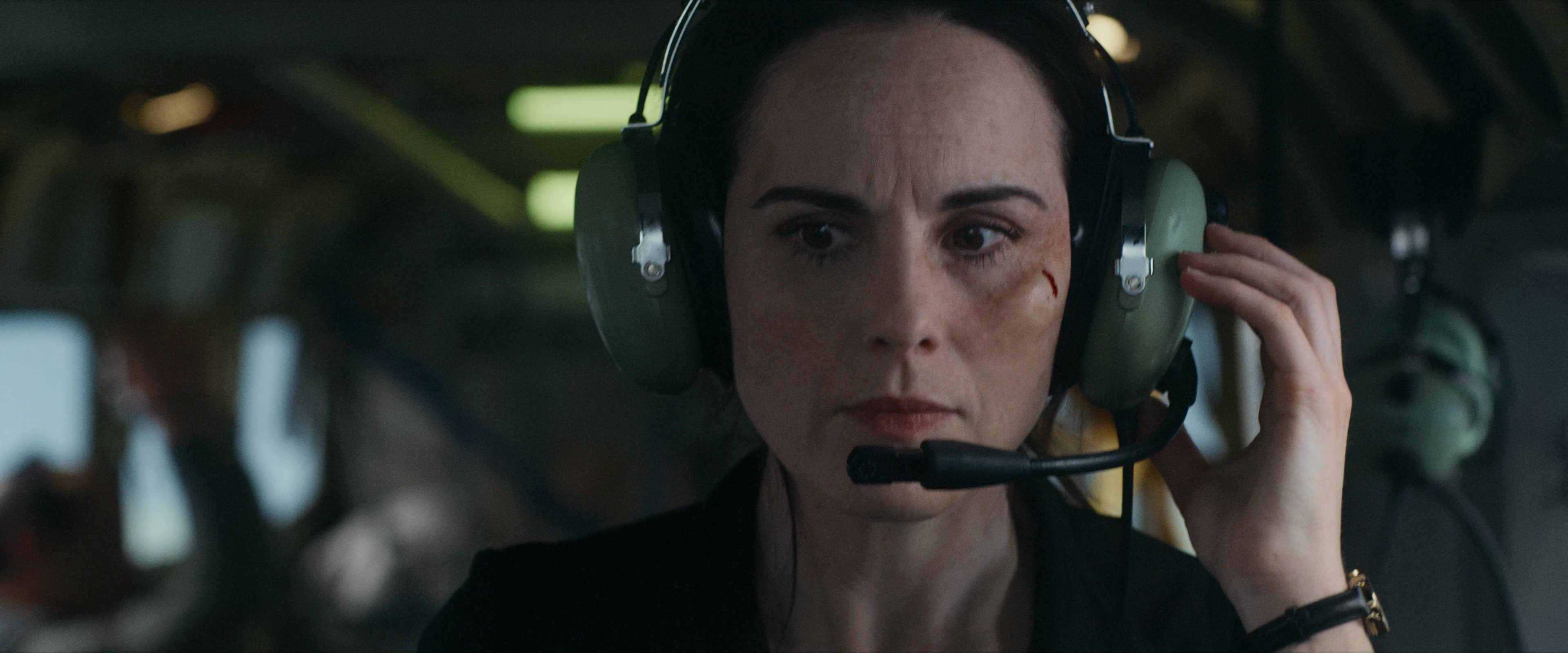 Flight Risk (2025) [4K] screencap 4515
