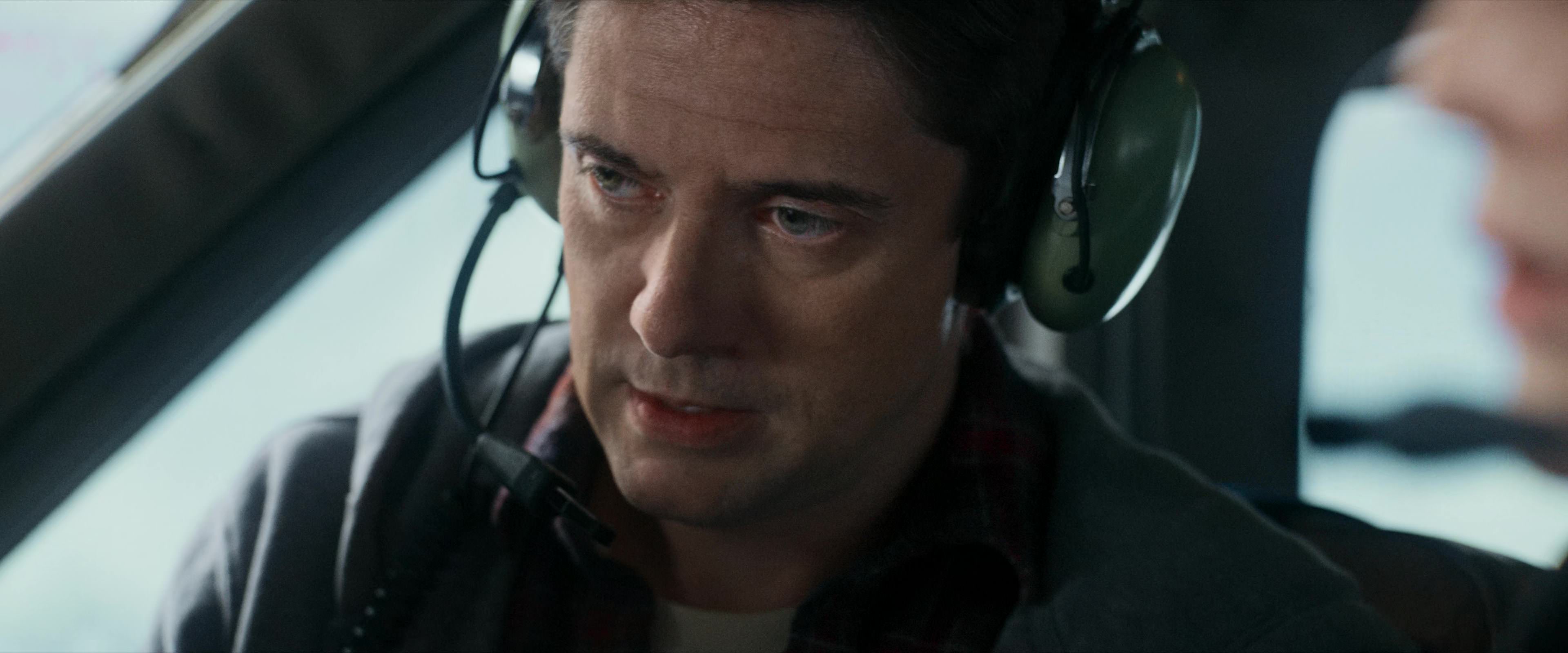 Flight Risk (2025) [4K] screencap 4563