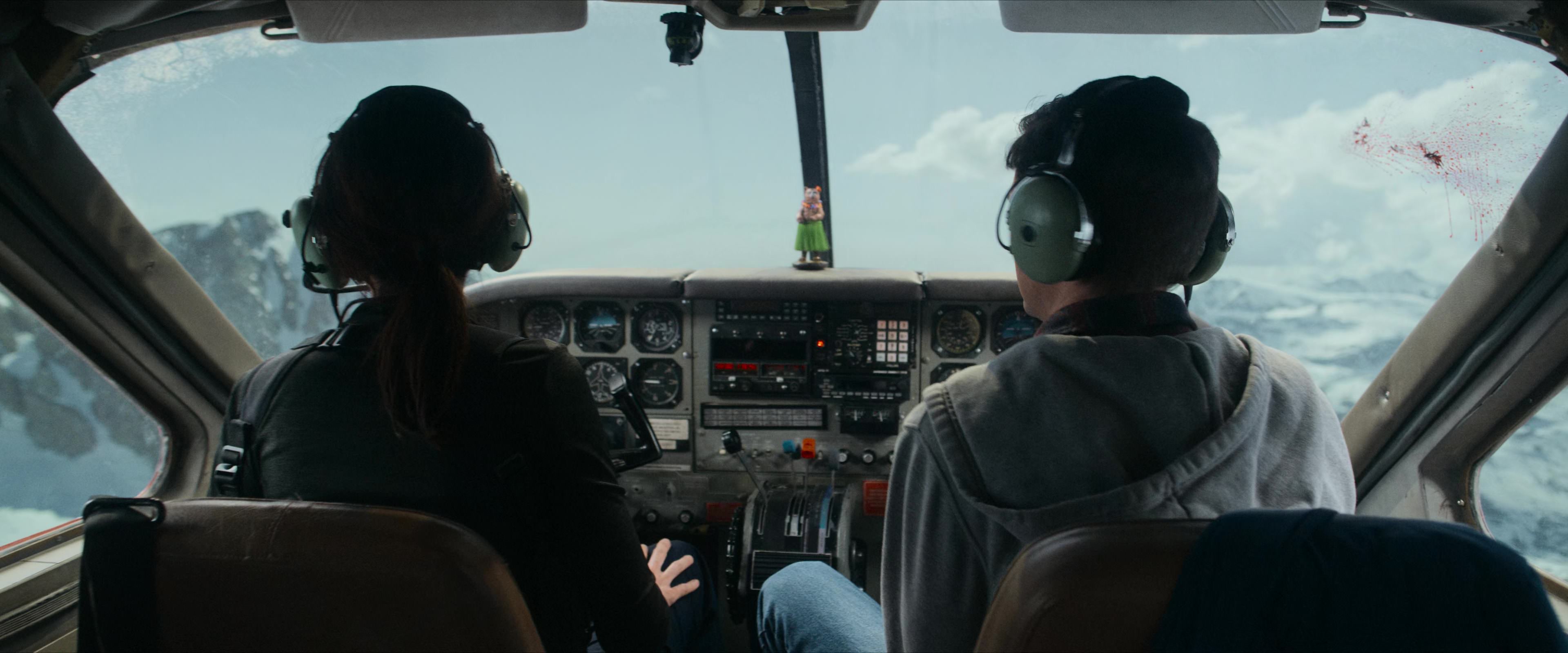 Flight Risk (2025) [4K] movie still 4585