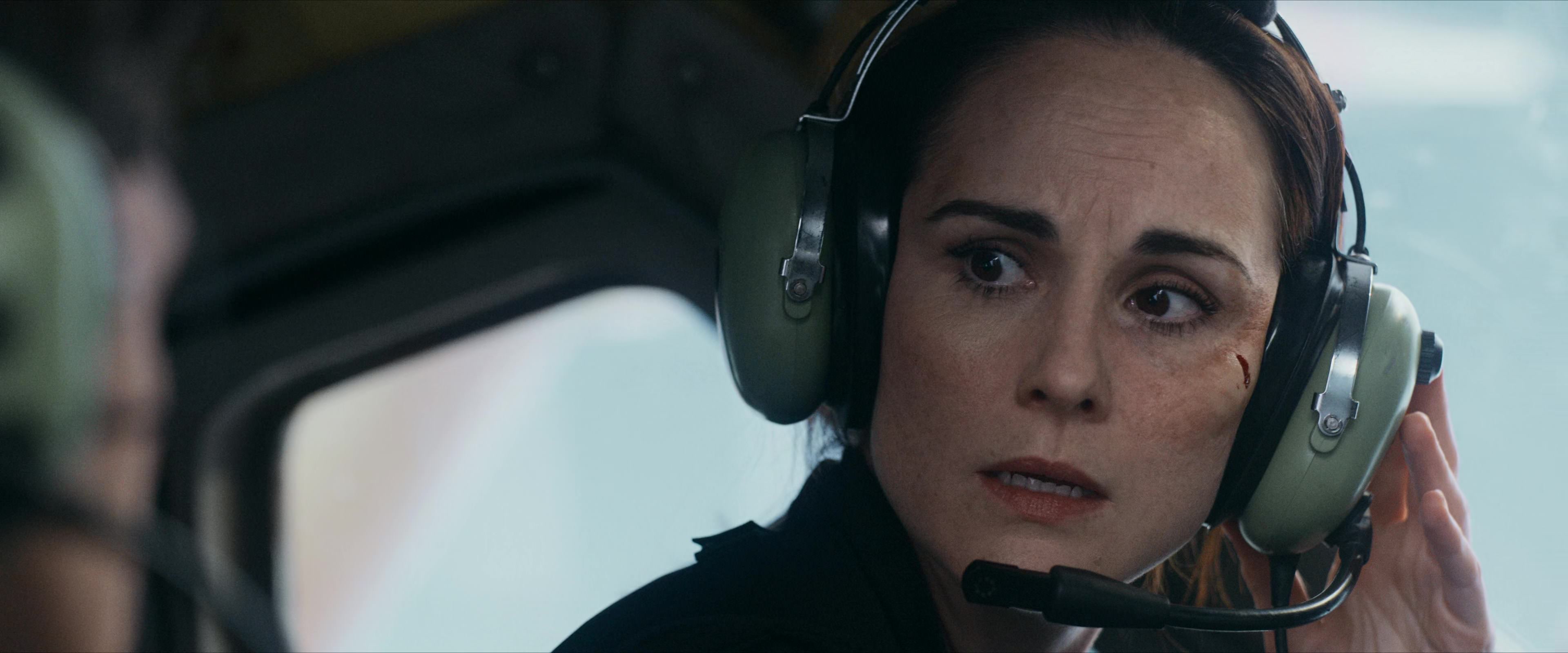 Flight Risk (2025) [4K] screencap 4623